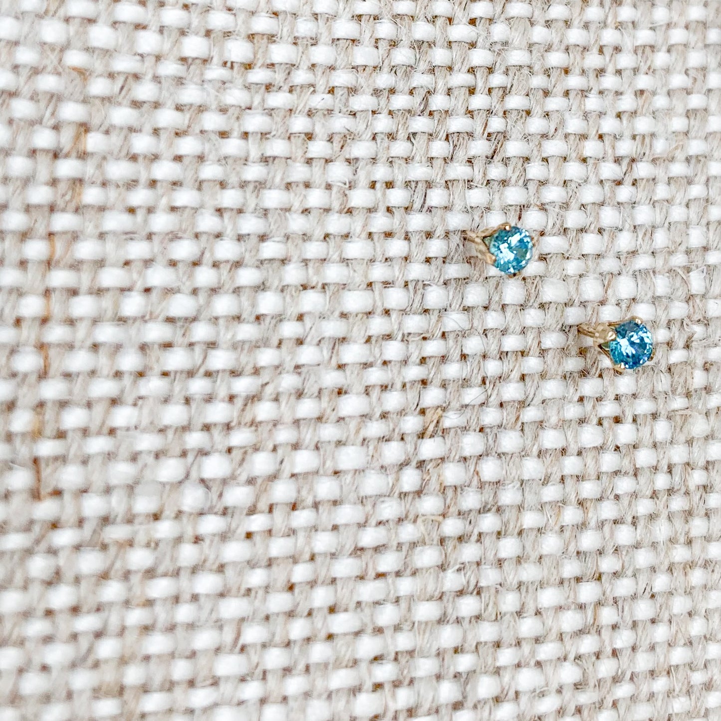 Tiny Dancer Earrings - BelleStyle