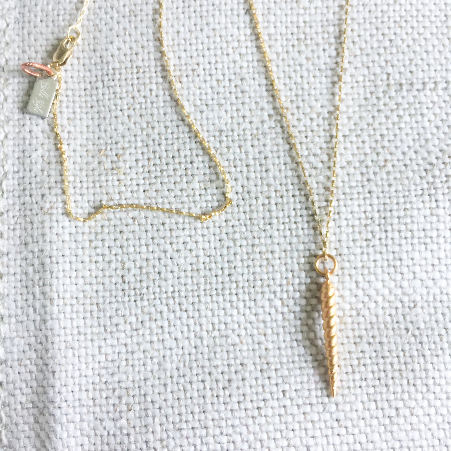 Unicorn Gold Necklace - BelleStyle