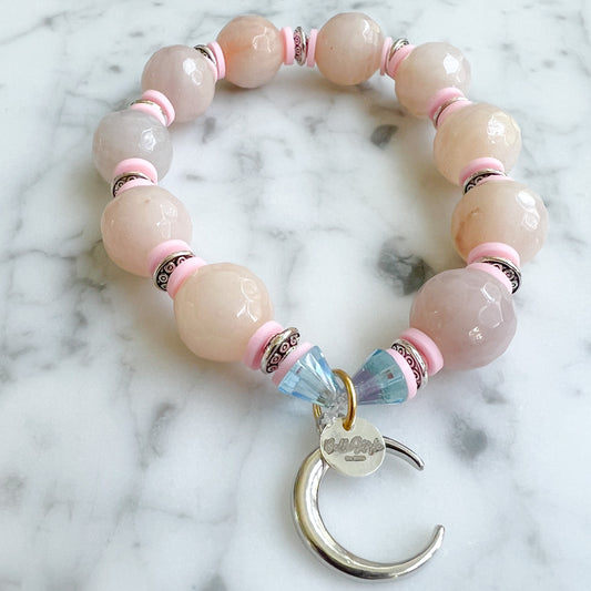 Lunar Peach Crystal Quartz Bracelet - BelleStyle