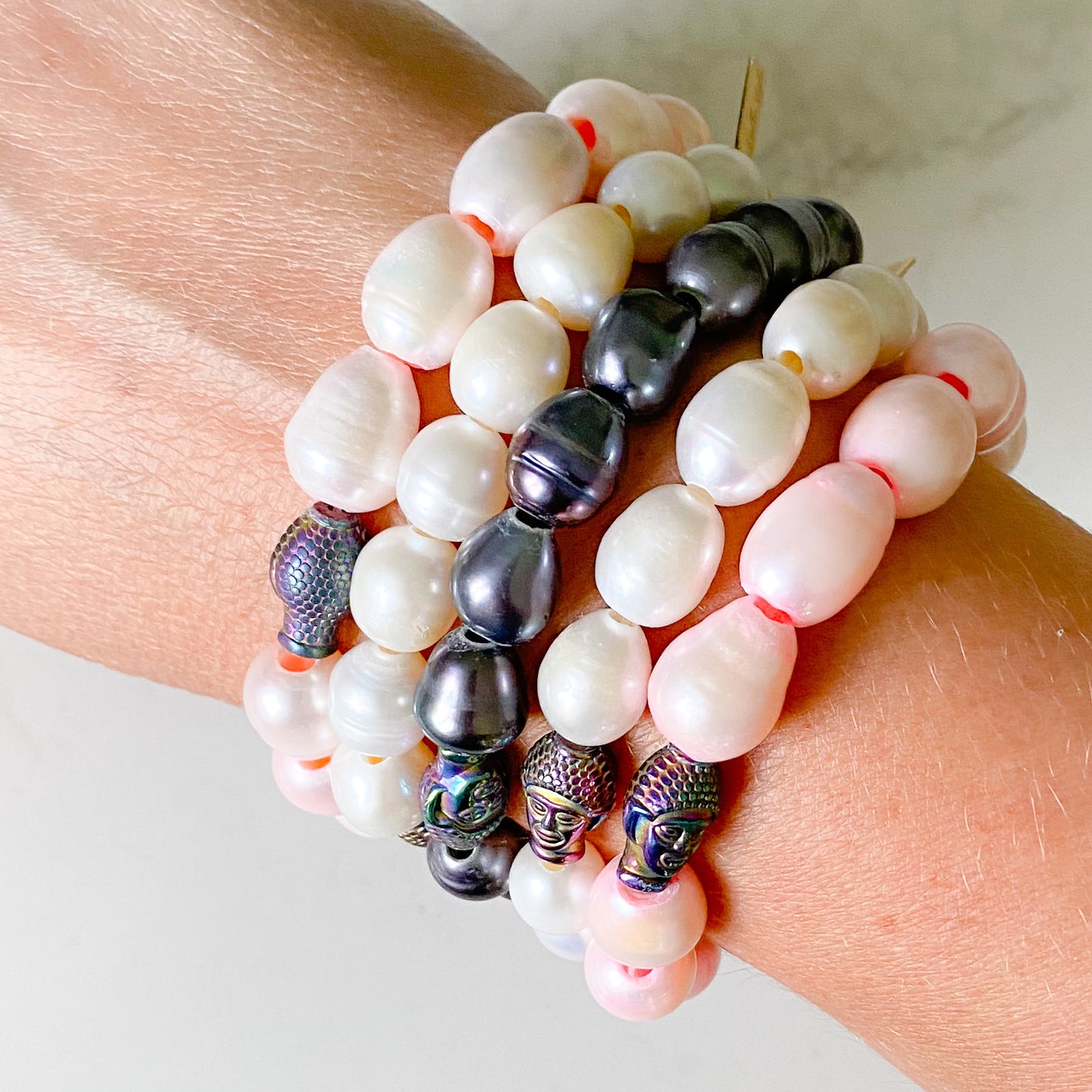 Rainbow Buddha Freshwater Pearl Bracelet White Pink Black - Bellestyle