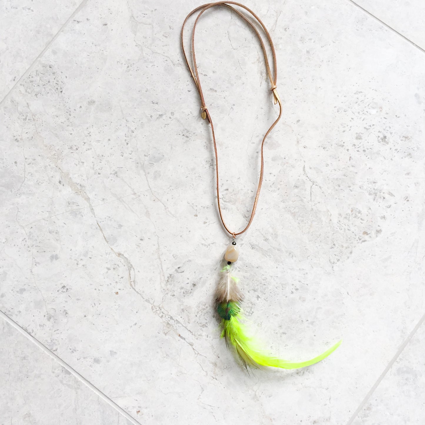 Neon Necklace - BelleStyle
