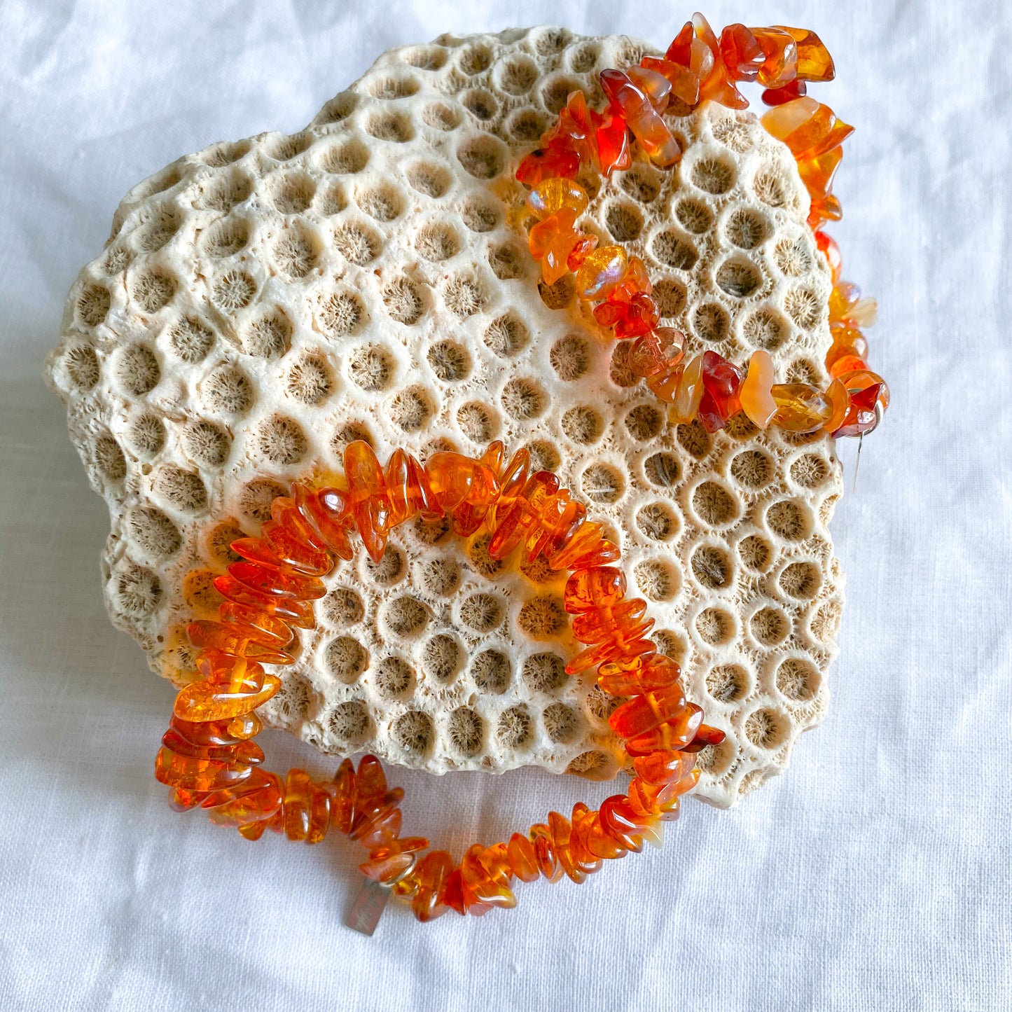 Amber Nugget Unisex Bracelet - BelleStyle