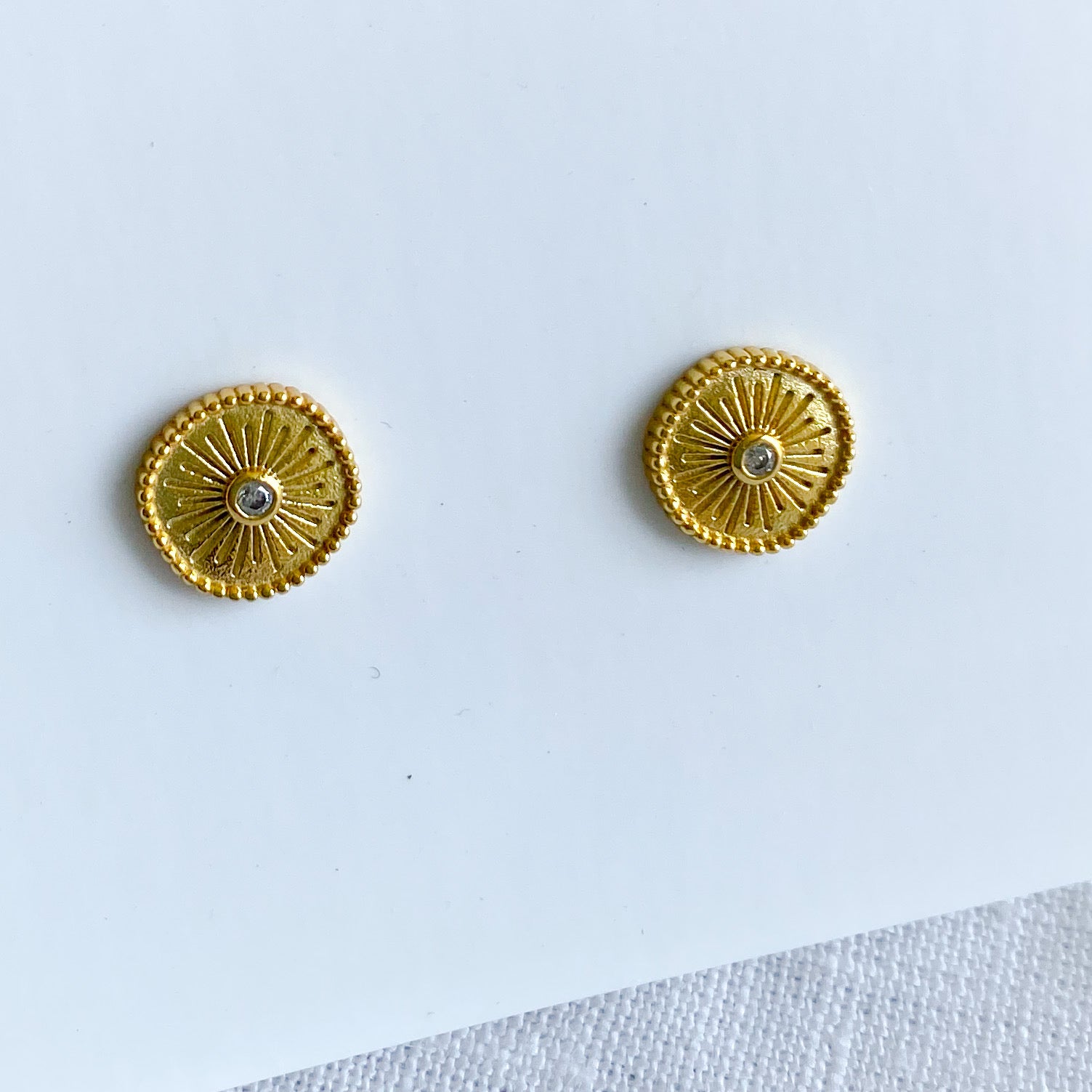 Sun Earrings - BelleStyle
