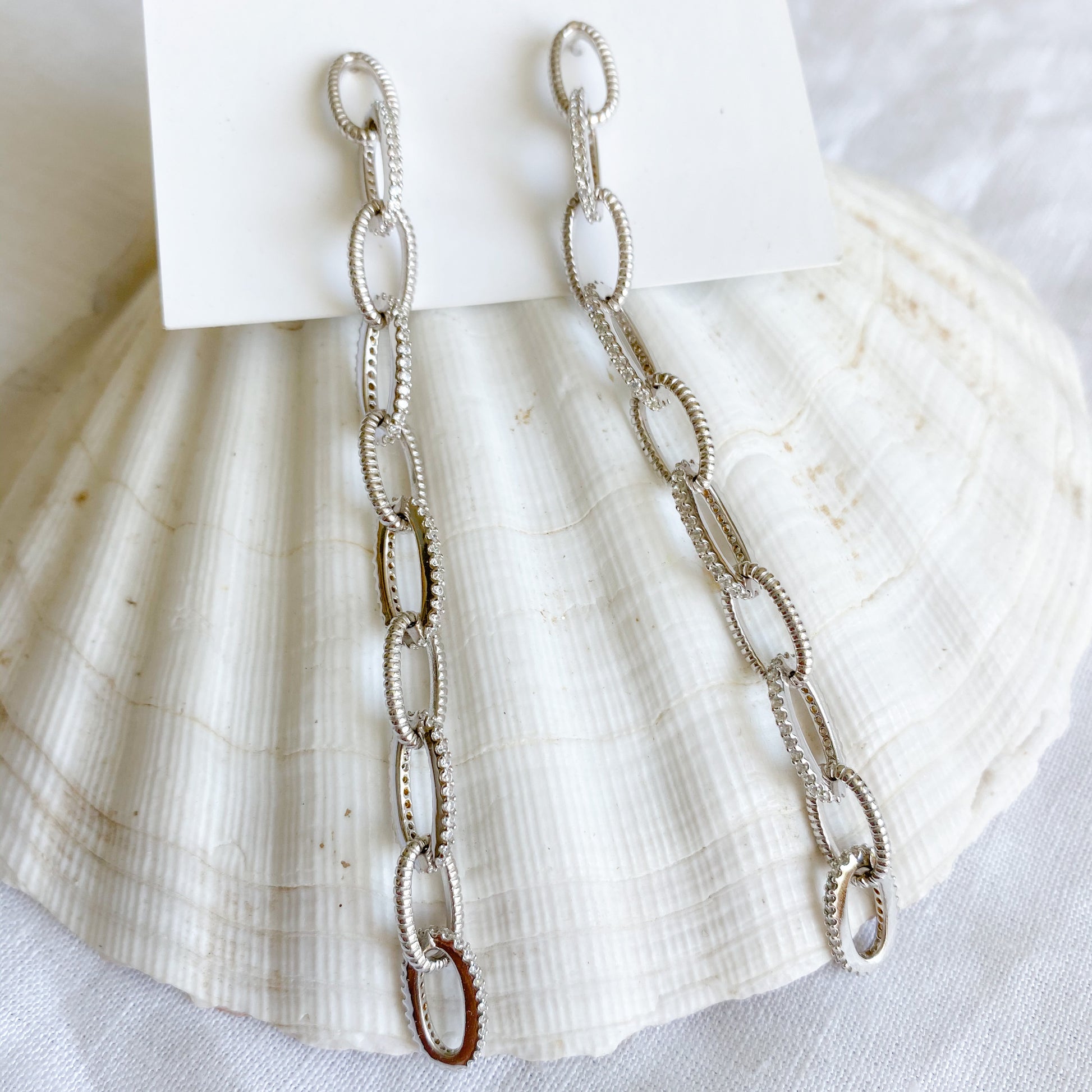 Long Link Statement Earrings - BelleStyle