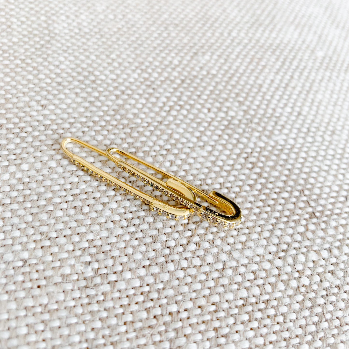 Safety Pin Earrings - BelleStyle