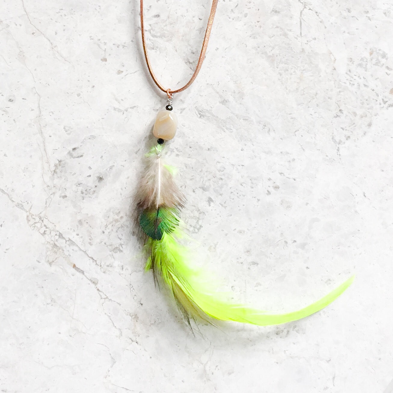 Neon Necklace - BelleStyle