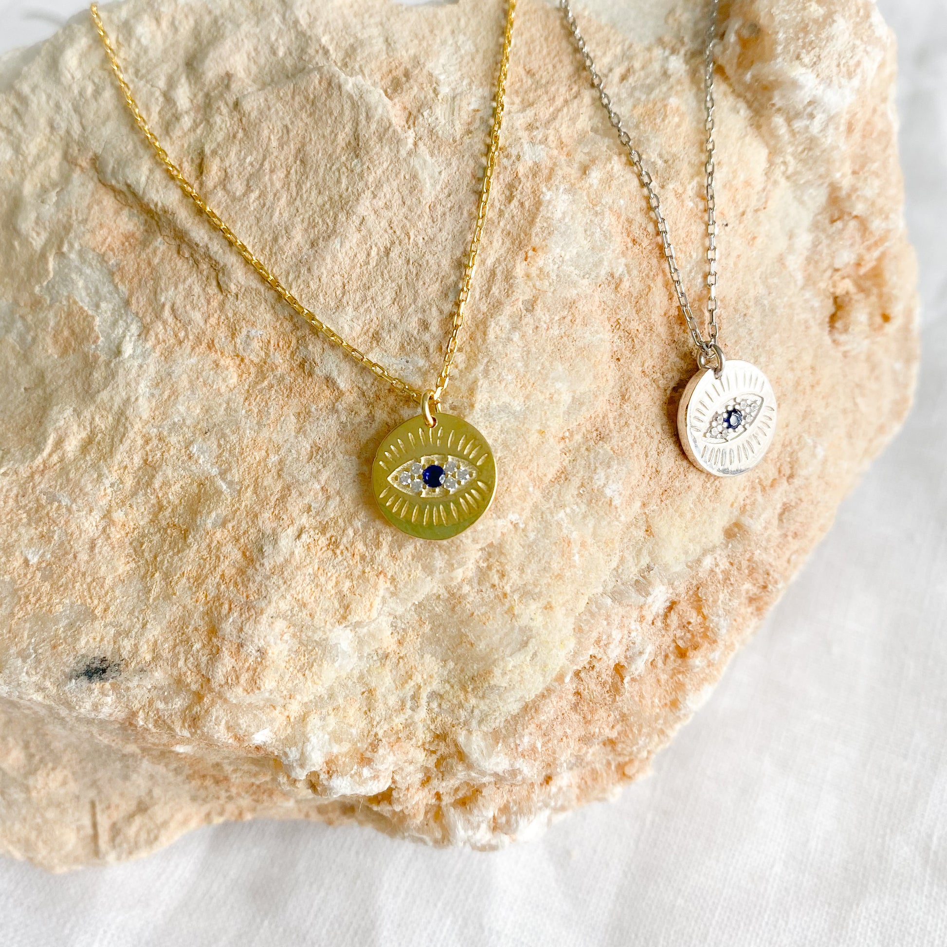 Round Evil Eye Protection Charm Necklace - BelleStyle