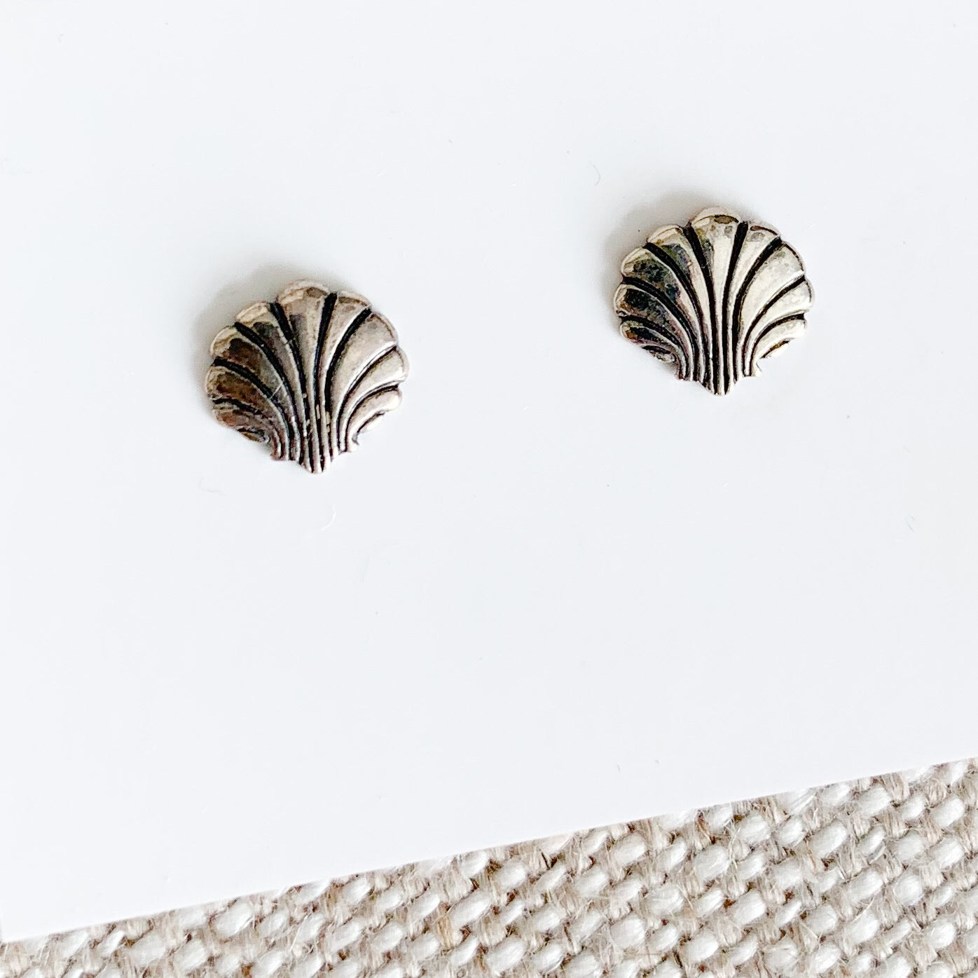 Shell Earrings - BelleStyle
