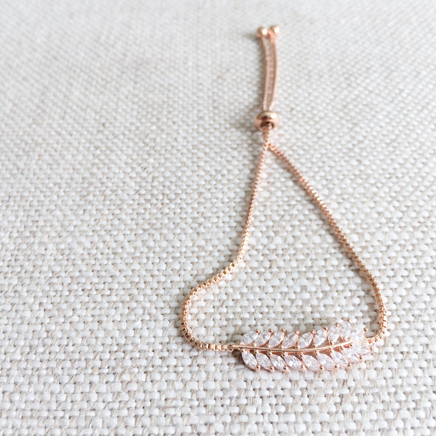 Laurel Bracelet - BelleStyle