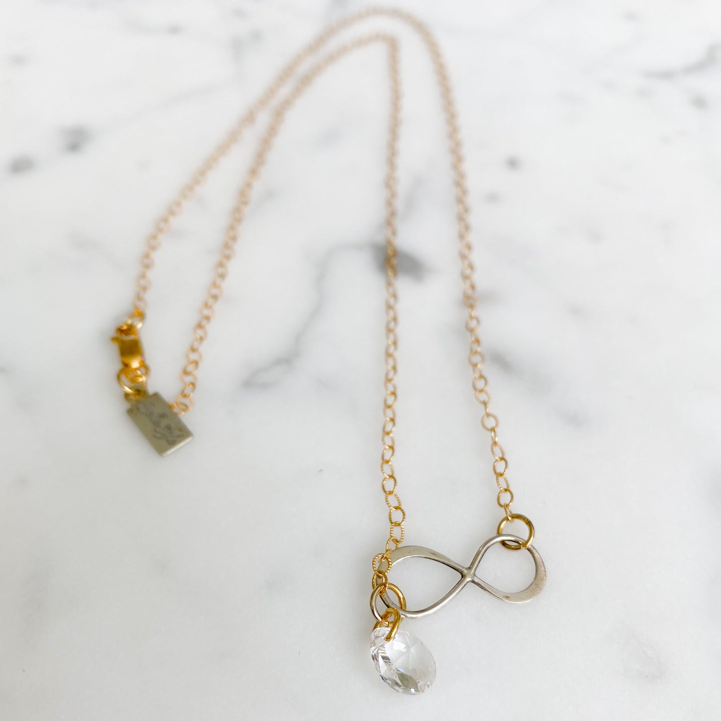 Infinity Crystal Dangle Necklace - Bellestyle