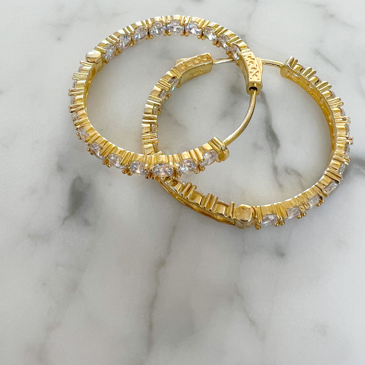 Bordeaux Crystal Hoop 925 Earrings - BelleStyle
