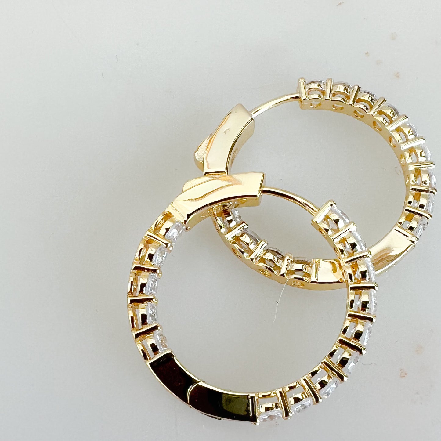 Bordeaux Crystal Hoop 925 Earrings - BelleStyle