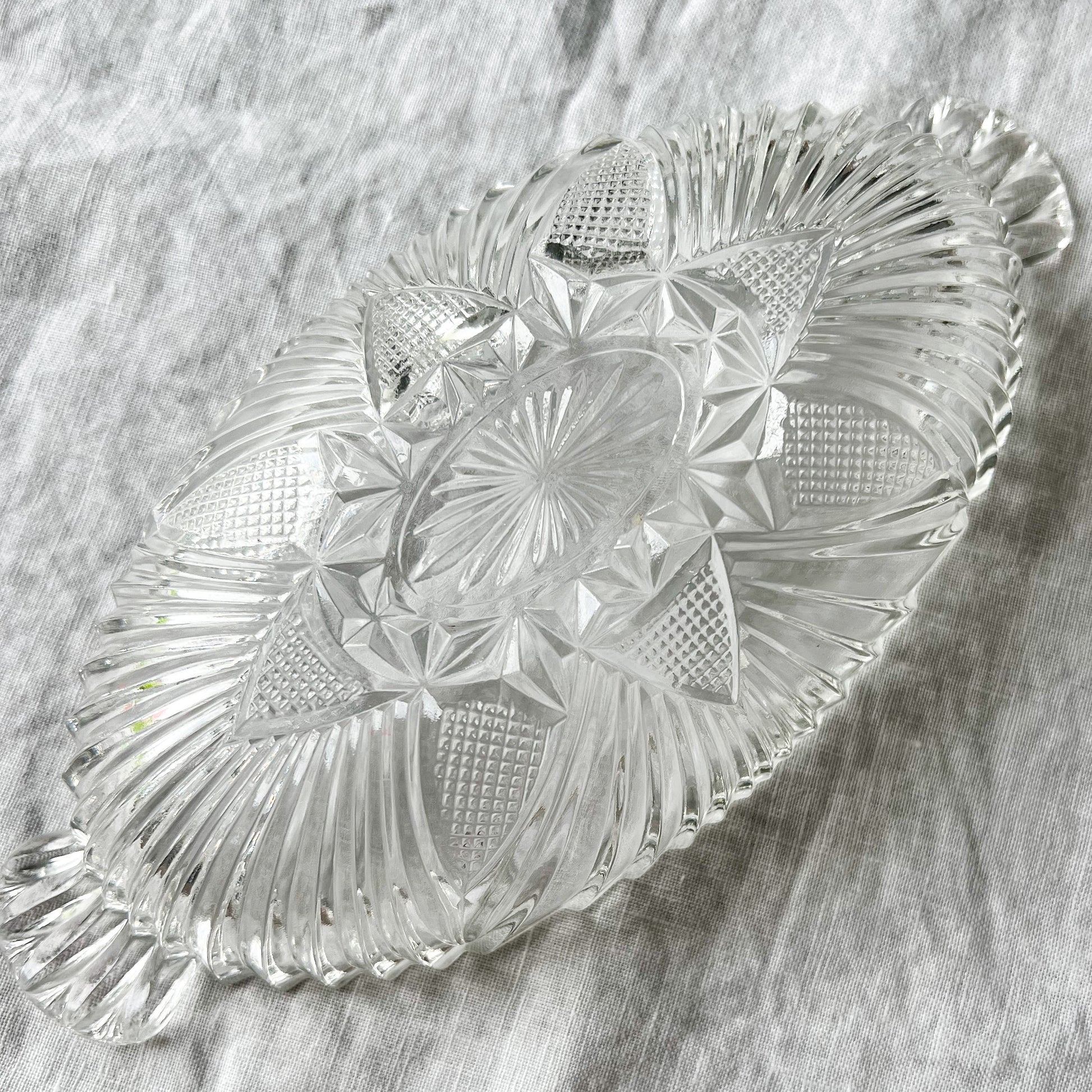 Vintage Lucky Crystal Jewelry Bowl - BelleStyle