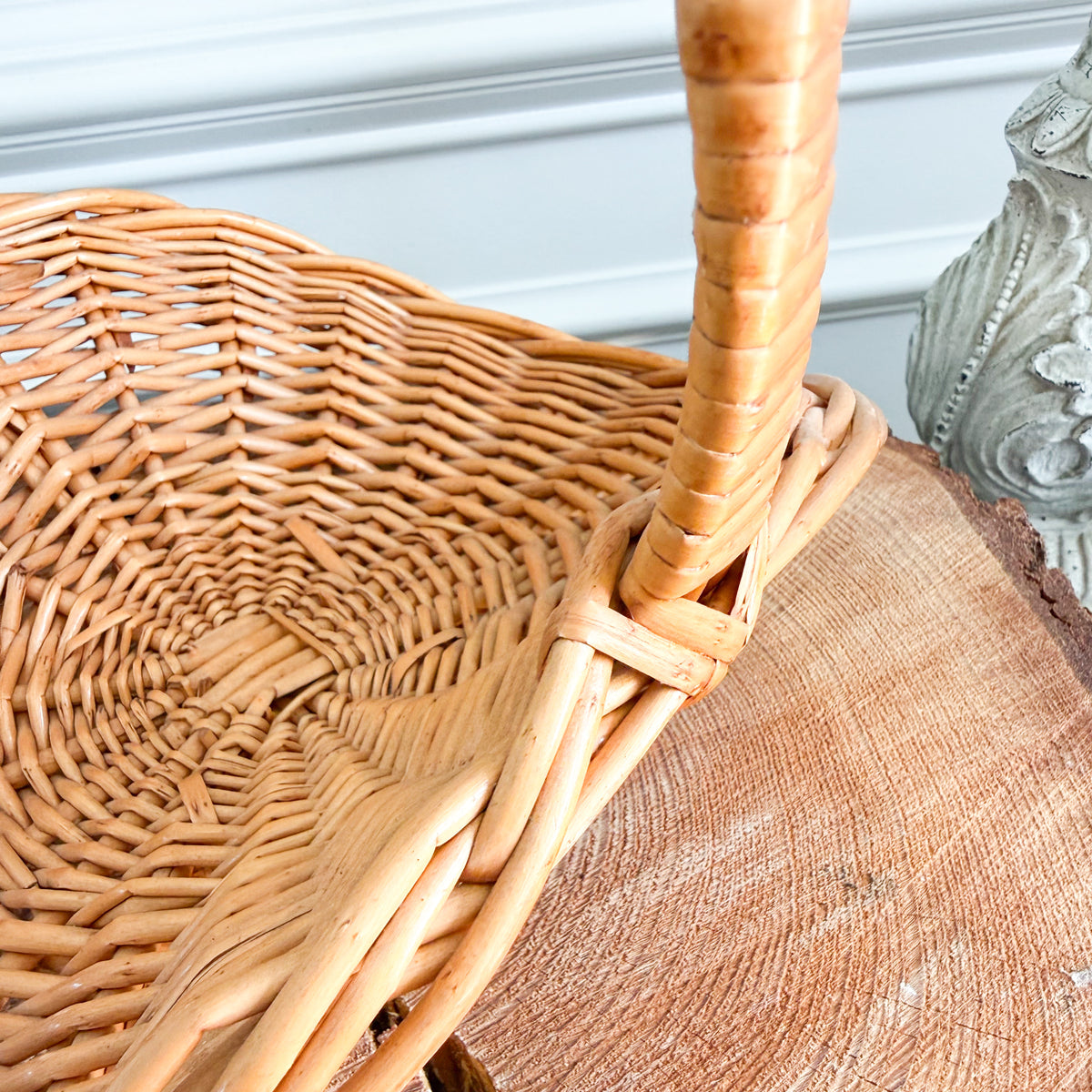 Honey Vintage Small French Market Gathering Basket - BelleStyle