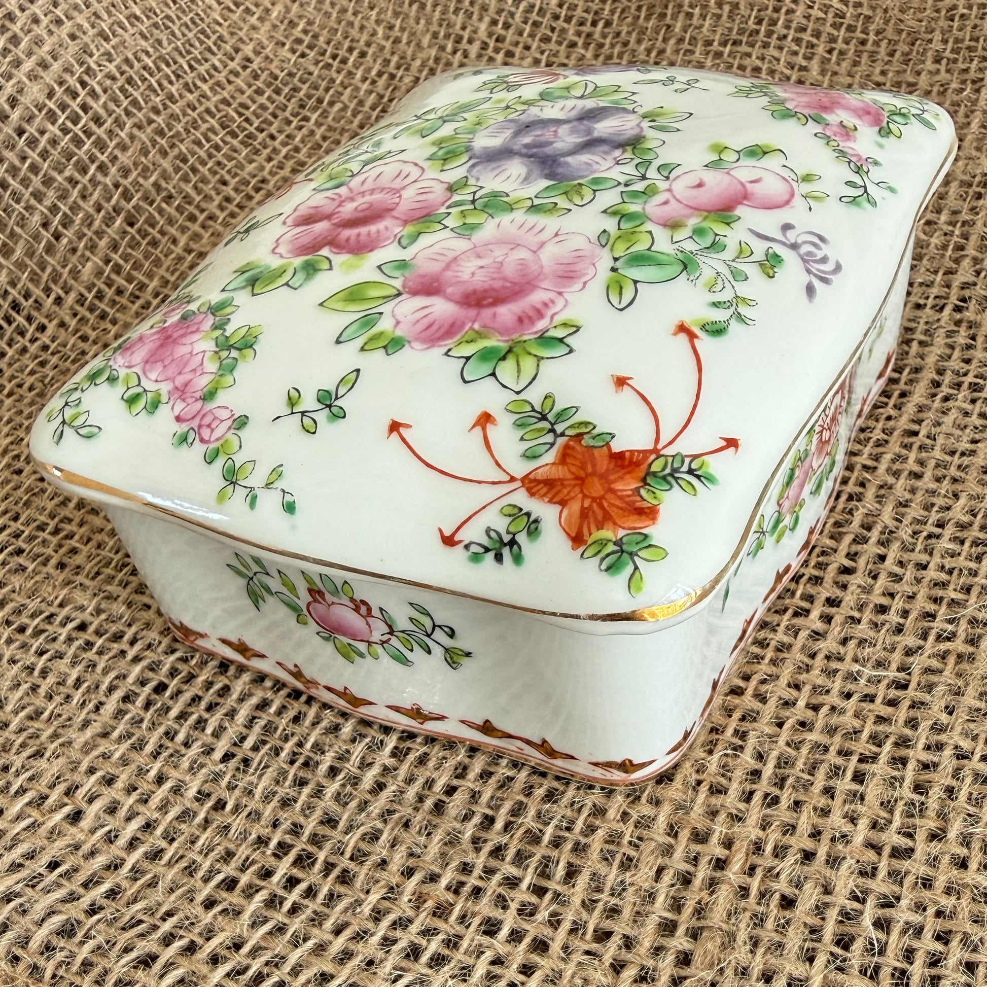 Nora Vintage Ceramic Hand Painted Floral Jewelry box with Lid