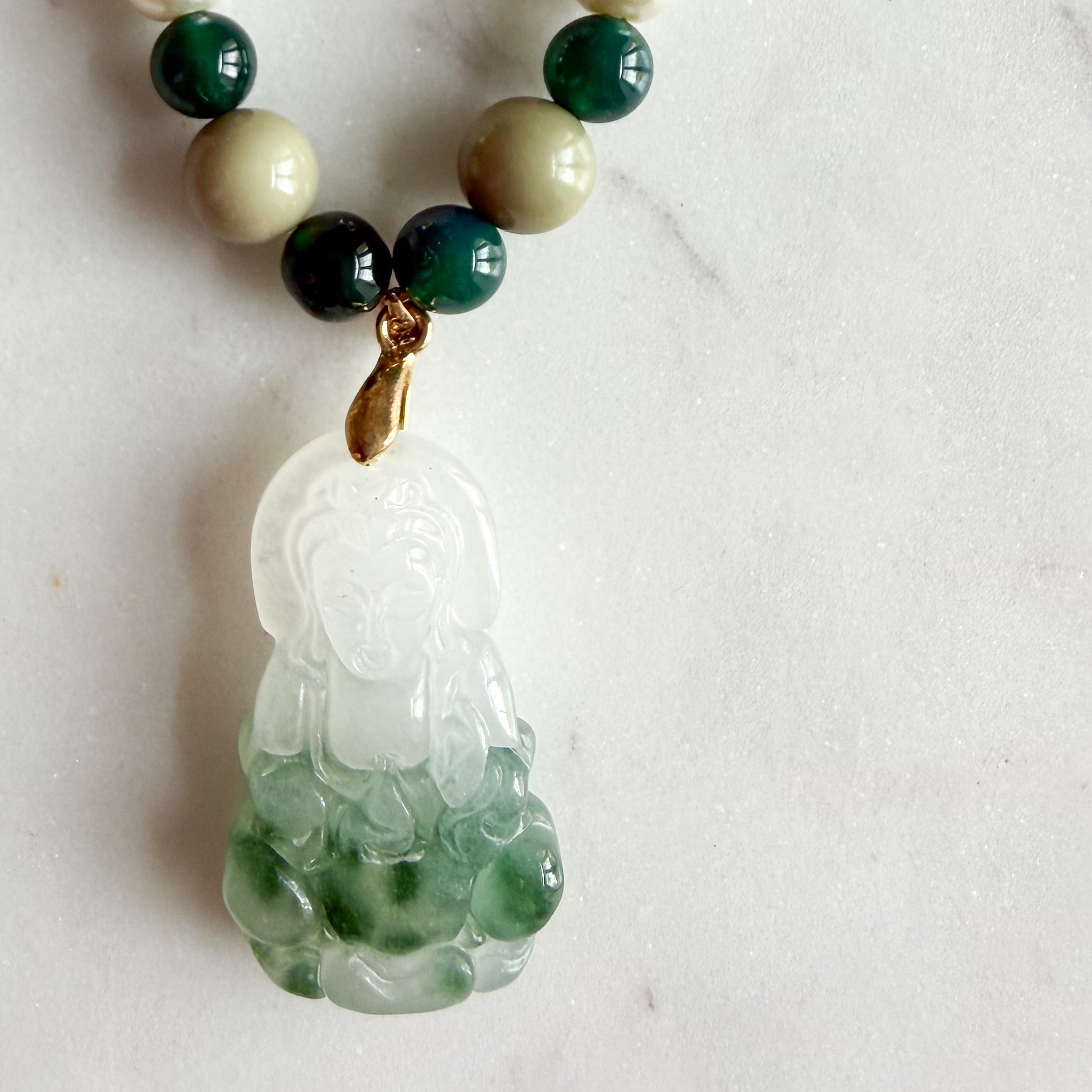 Guardian Semi-Precious Vintage Jade Buddha Pendent Necklace - BelleStyle