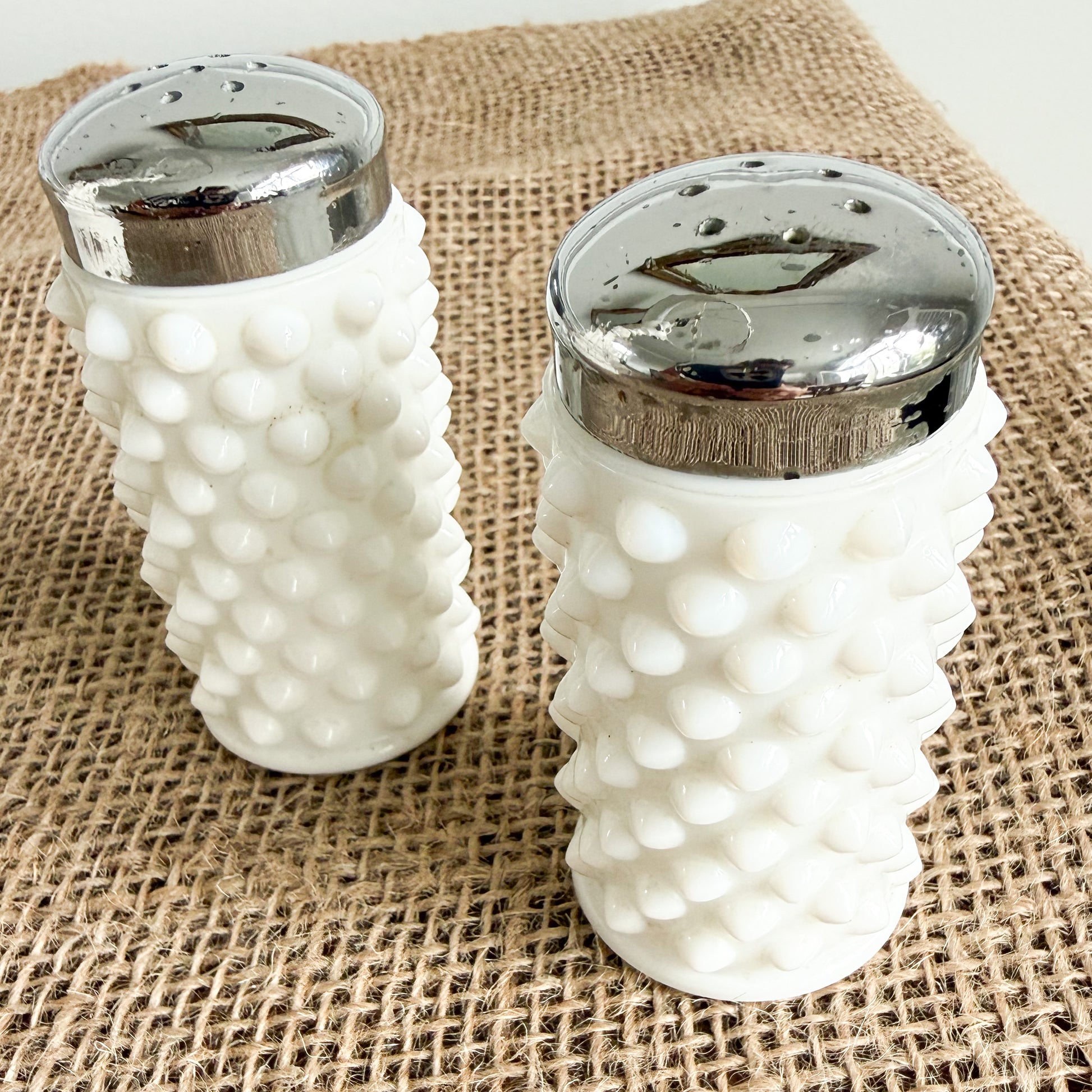 Nantucket Vintage Milk Glass Salt & Pepper Shakers - BelleStyle