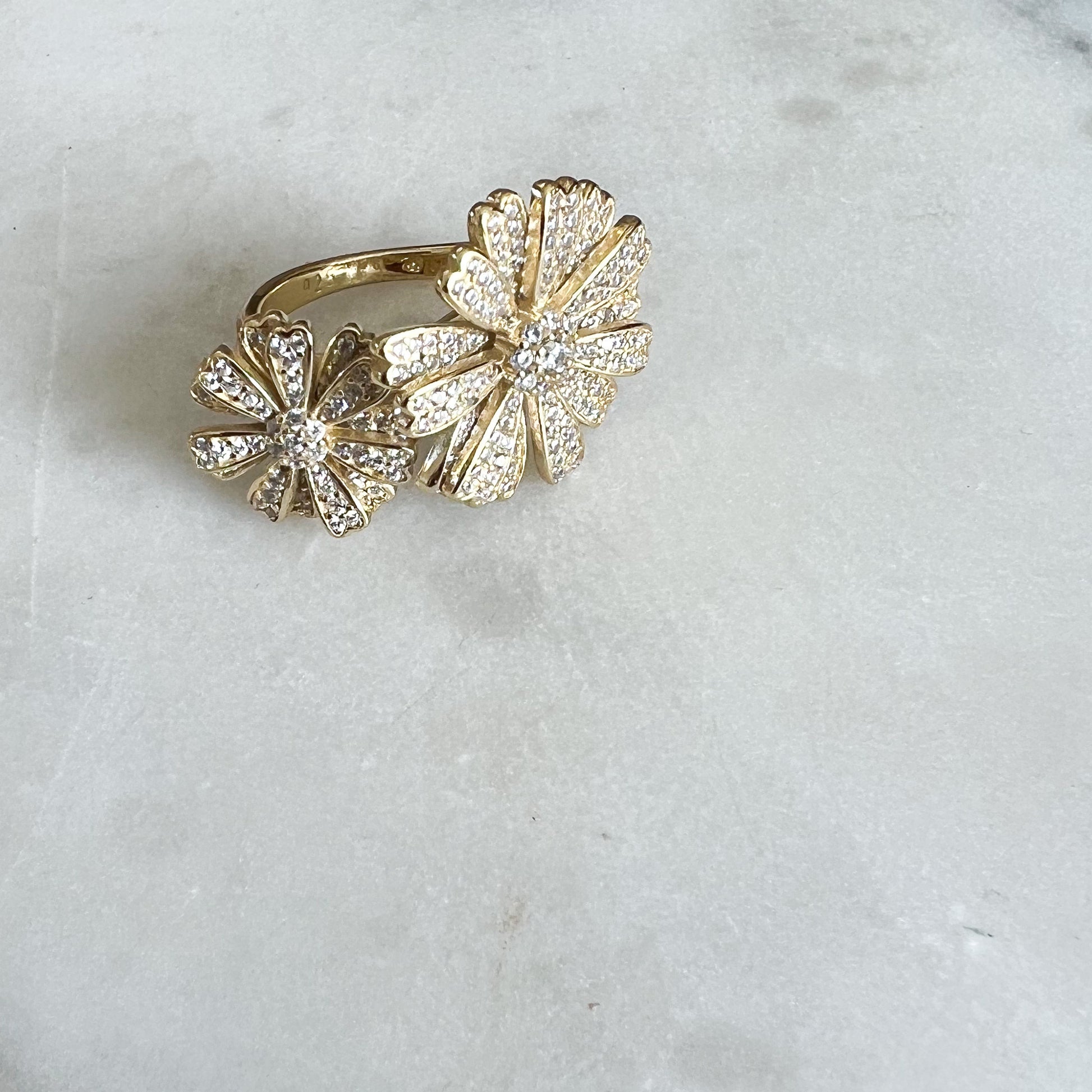Flower Gold Sterling Silver 926 Ring Size 7 - BelleStyle