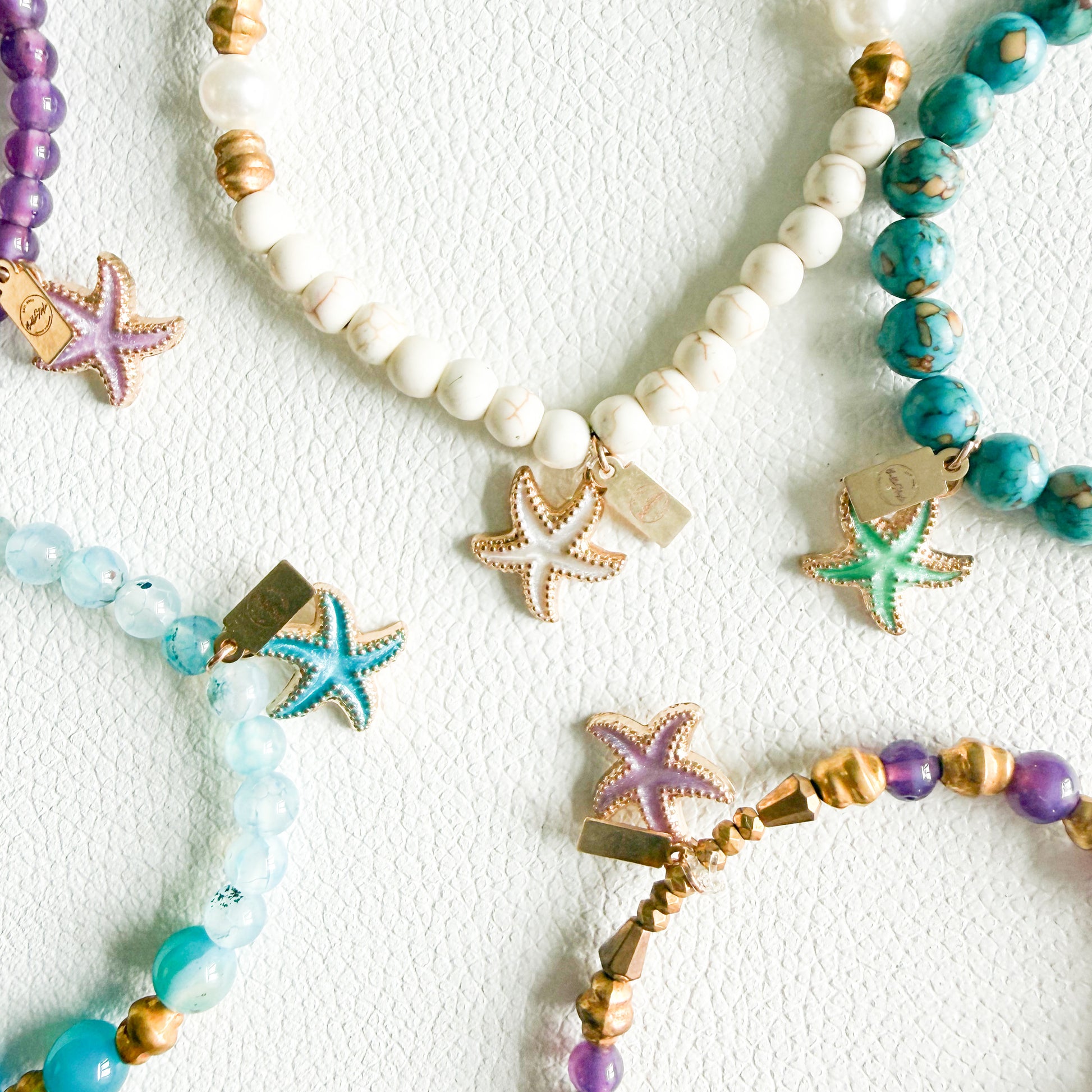 Starfish Sustainable Semi-Precious Stone Vintage Brass Charm Stretch Bracelet - BelleStyle