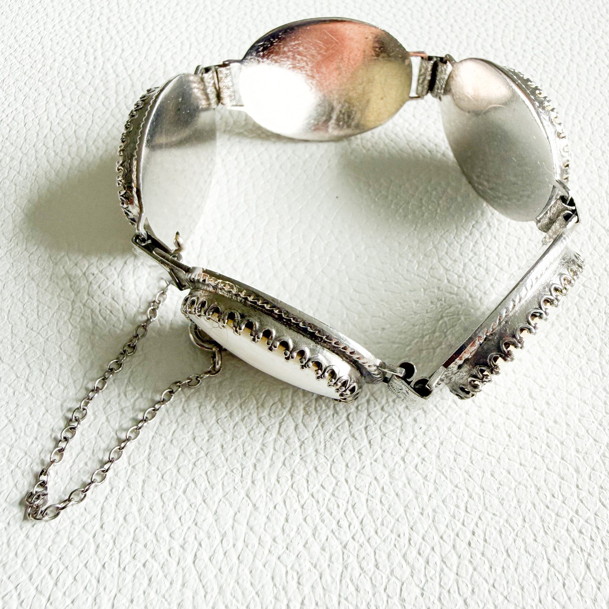 Seagull Whiting & Davis Co. Vintage Mother of Pearl Sterling Silver 925 Bracelet