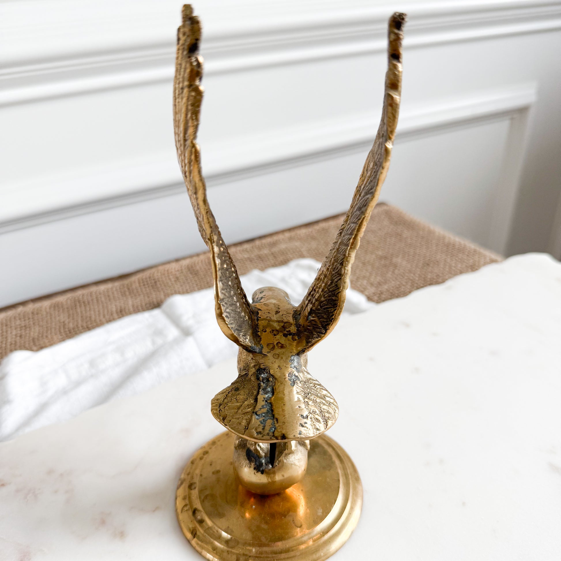BelleStyle Vintage Brass Flying Eagle Statue