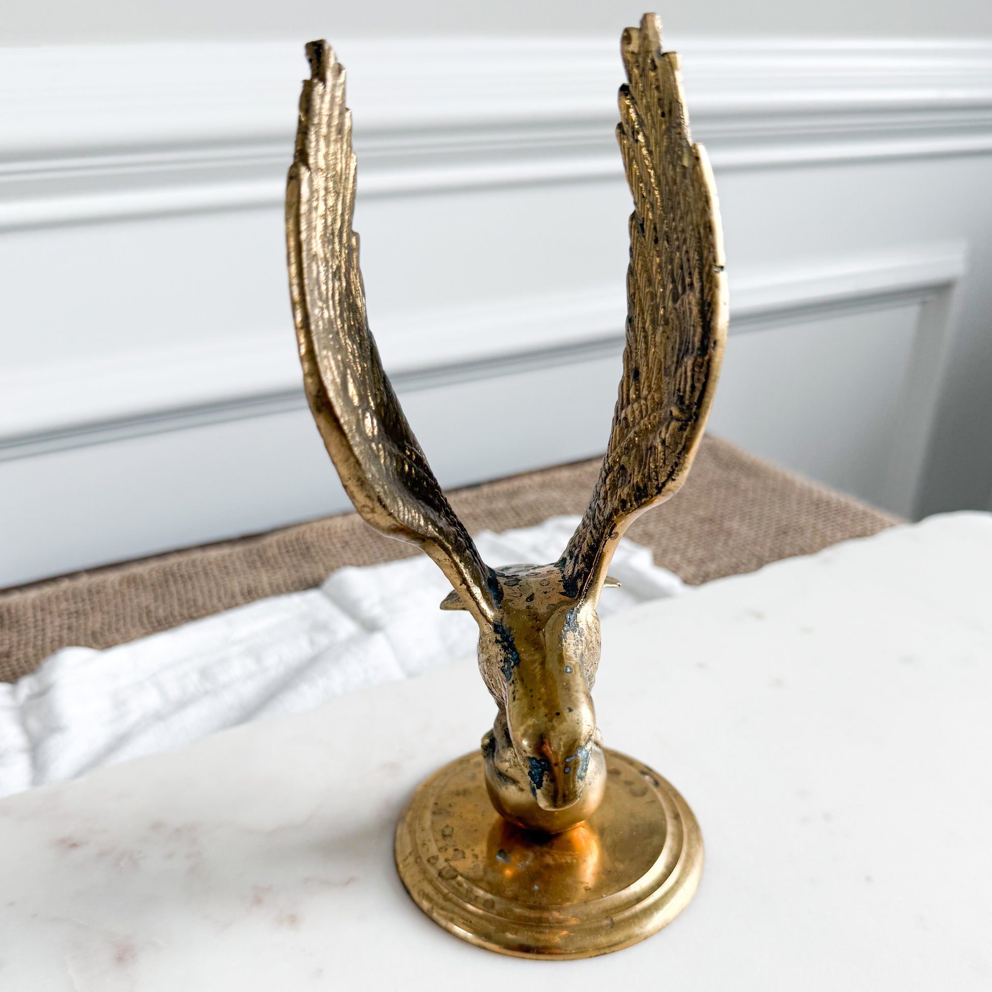 BelleStyle Vintage Brass Flying Eagle Statue