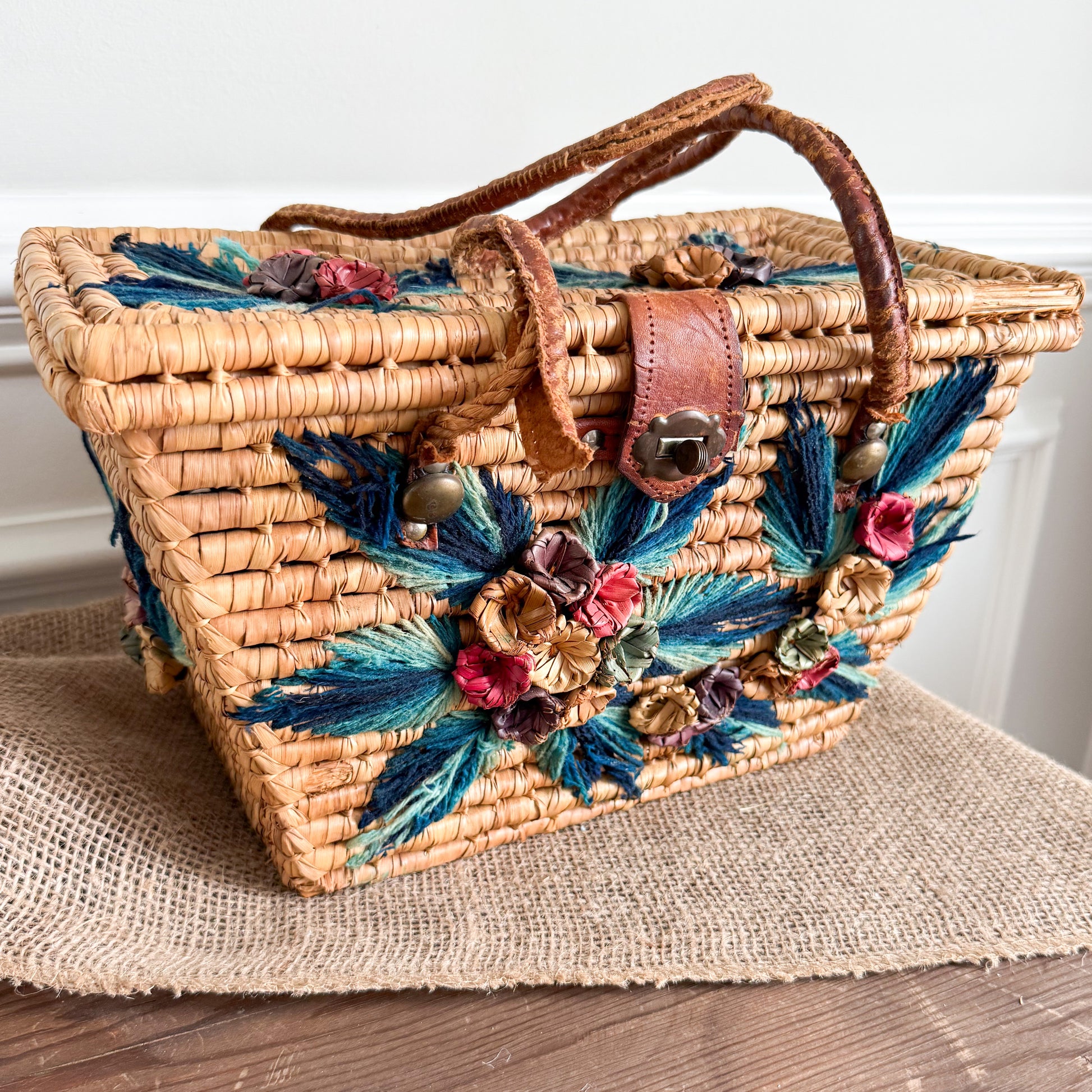 Monterrey Bohemian Vintage 1960’s Handwoven Raffia Palm Picnic Basket