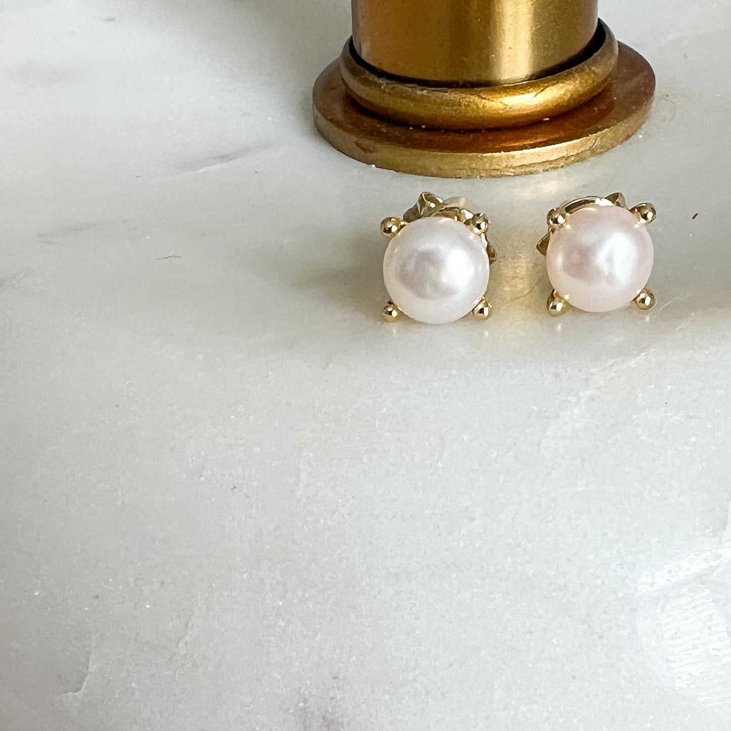 Penelope Freshwater Pearl Post Earrings - BelleStyle