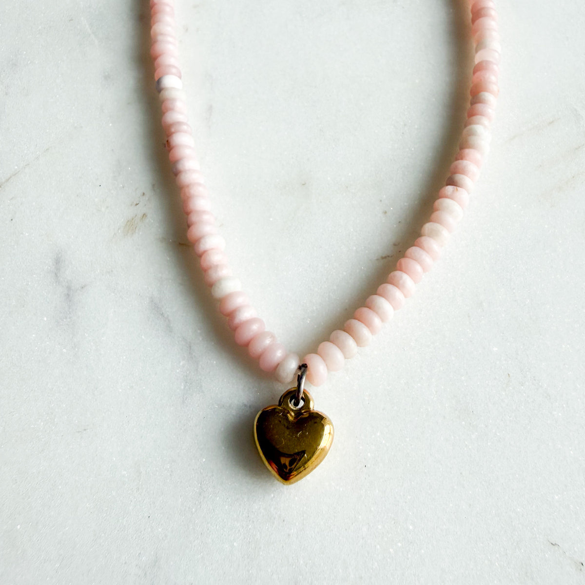 Lelu Light Pink Conch Shell Small Gold Heart Necklace