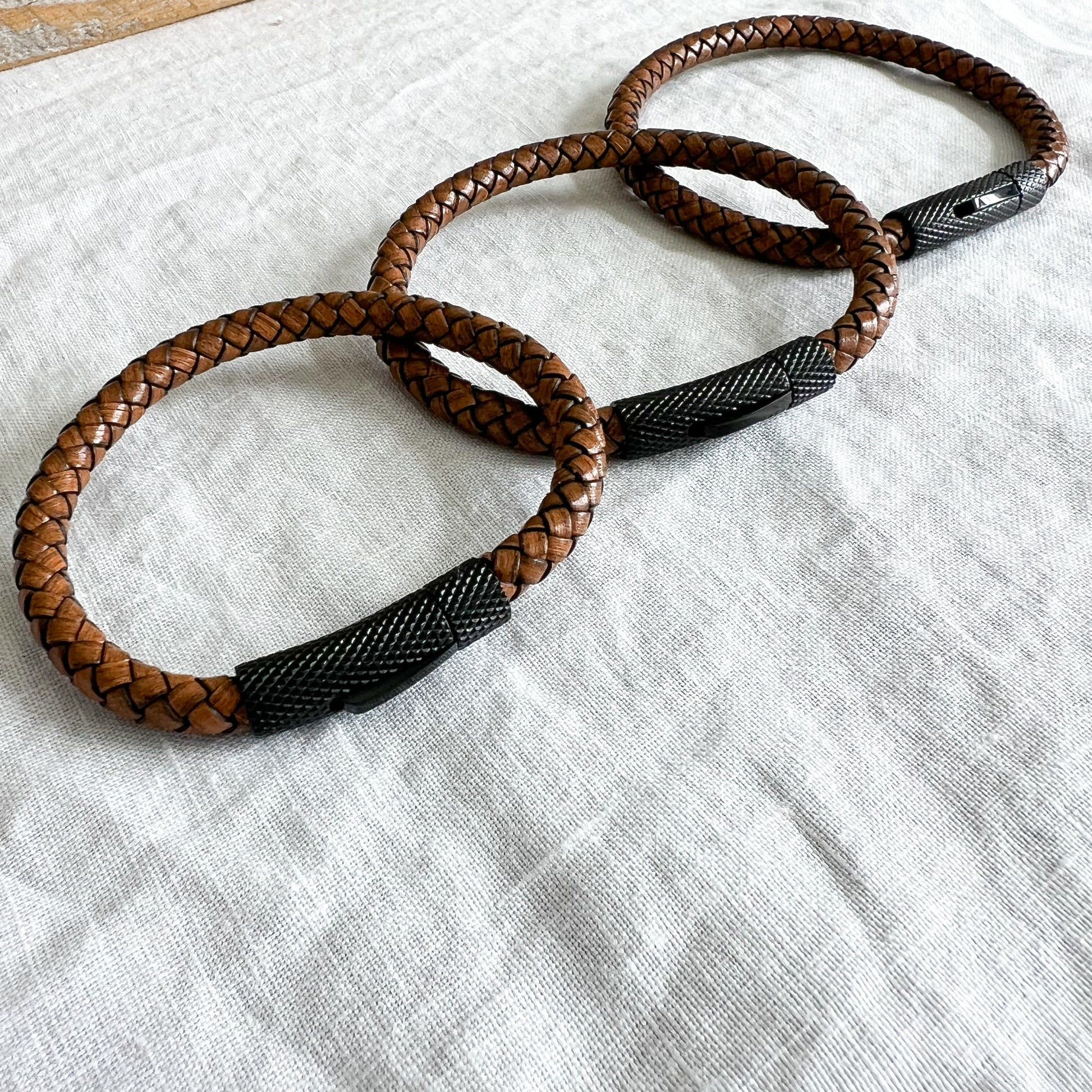 Bourbon Leather Gunmetal Men’s Bracelet - 3 Sizes - BelleStyle