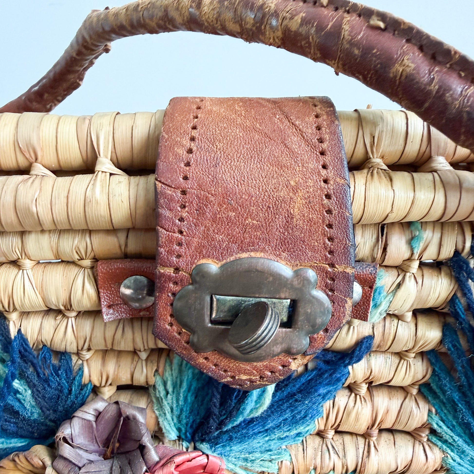 Monterrey Bohemian Vintage 1960’s Handwoven Raffia Palm Picnic Basket