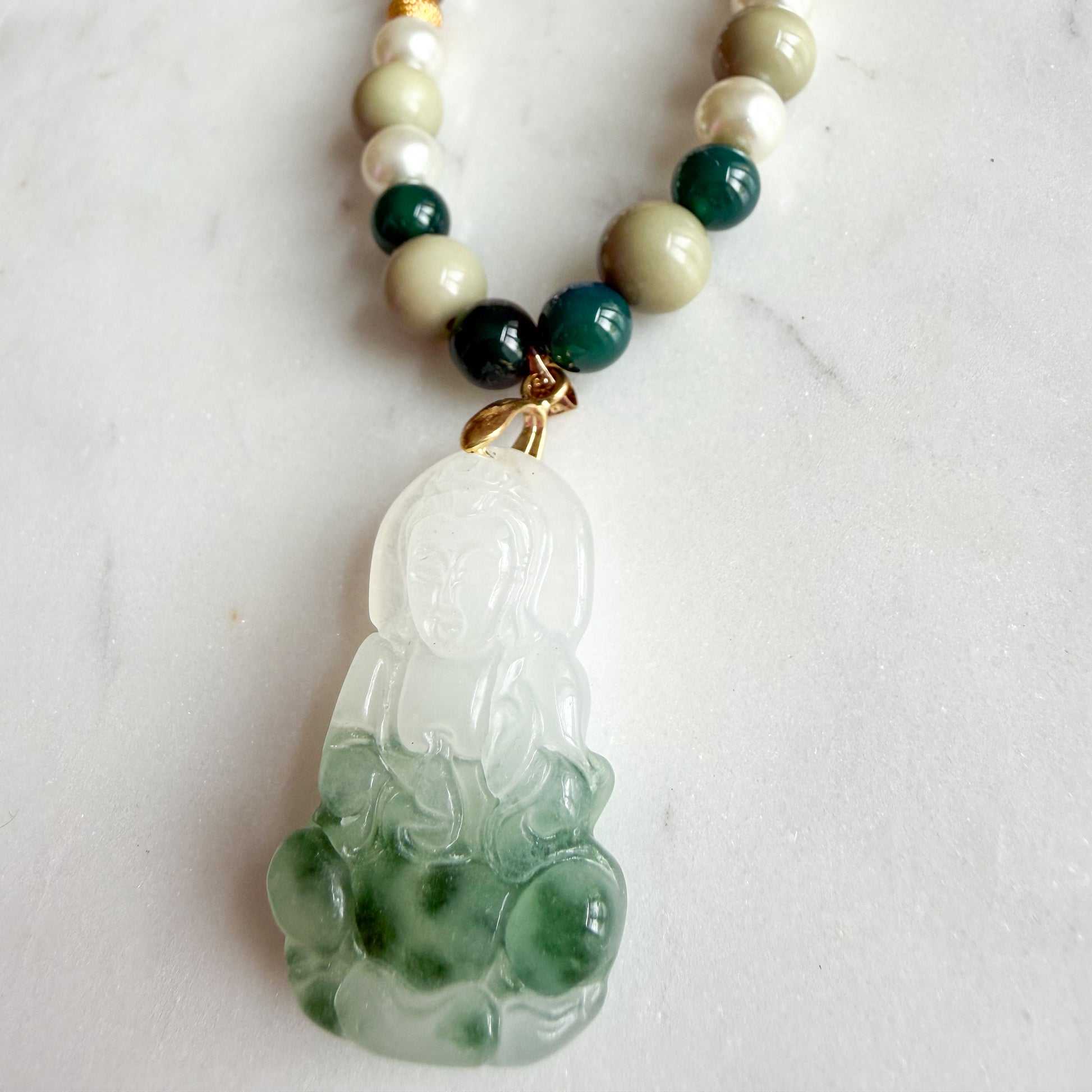Guardian Semi-Precious Vintage Jade Buddha Pendent Necklace - BelleStyle