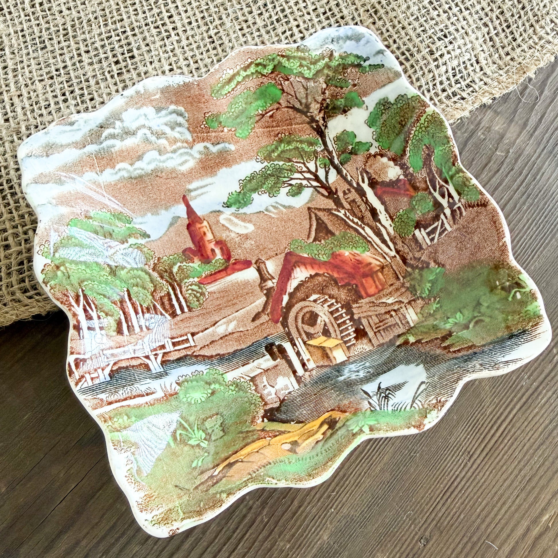 Rural England Vintage English Countryside Jewelry Dish