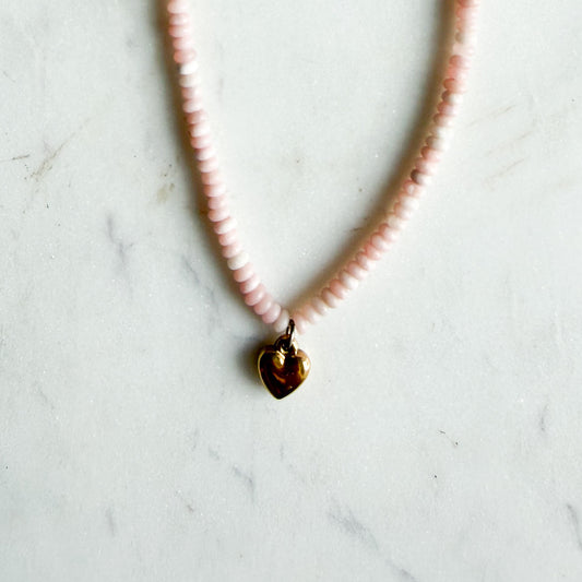 Lelu Light Pink Conch Shell Small Gold Heart Necklace