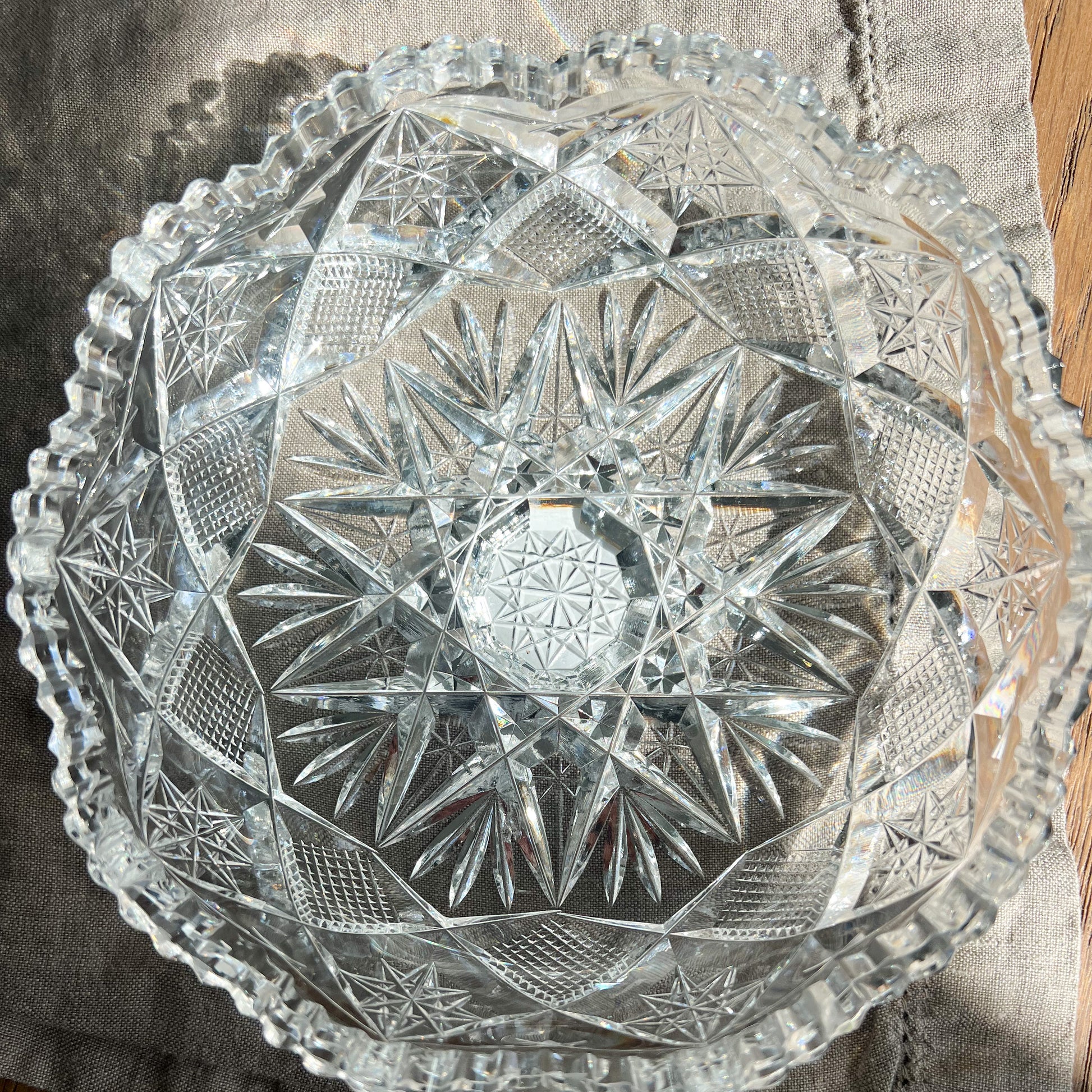 North Star Vintage Crystal Bowl - BelleStyle