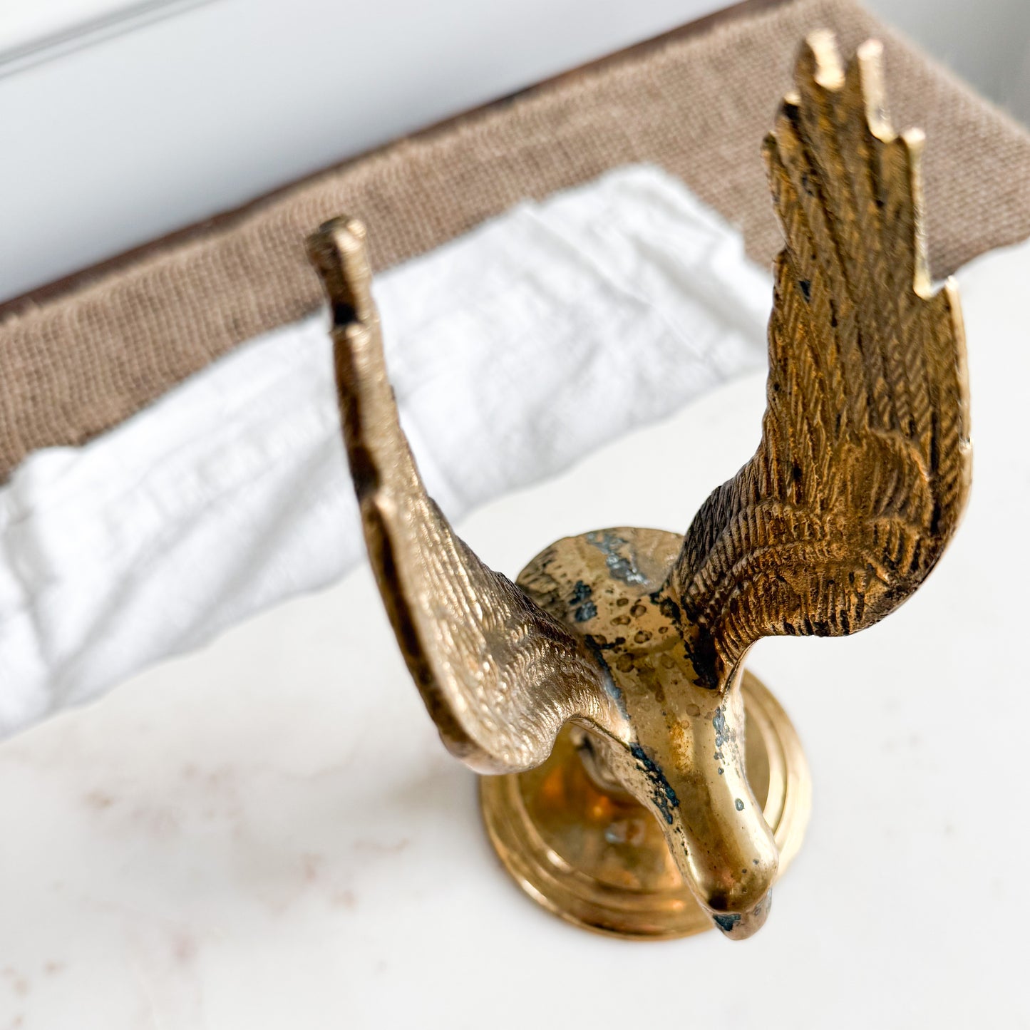 BelleStyle Vintage Brass Flying Eagle Statue