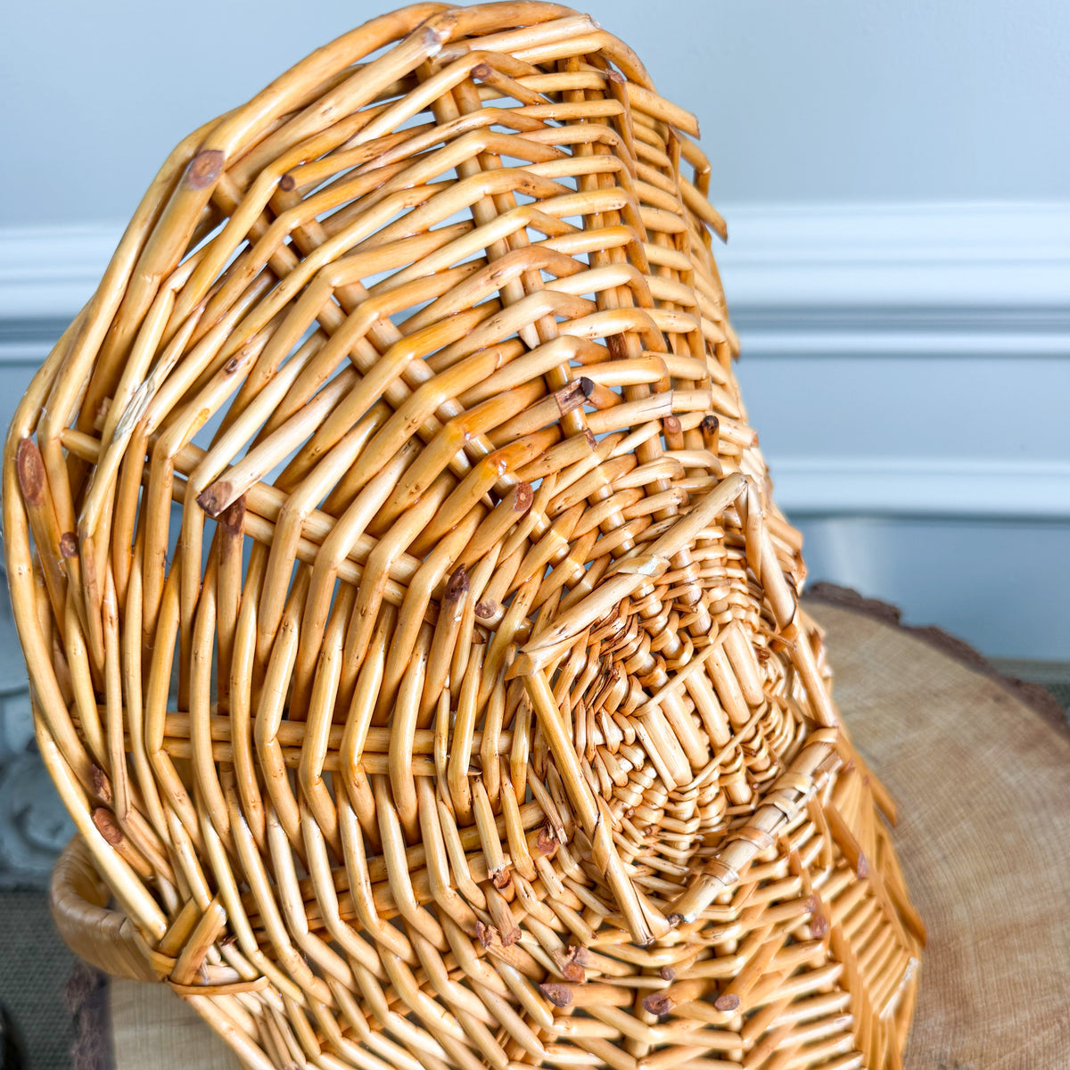 Honey Vintage Small French Market Gathering Basket - BelleStyle