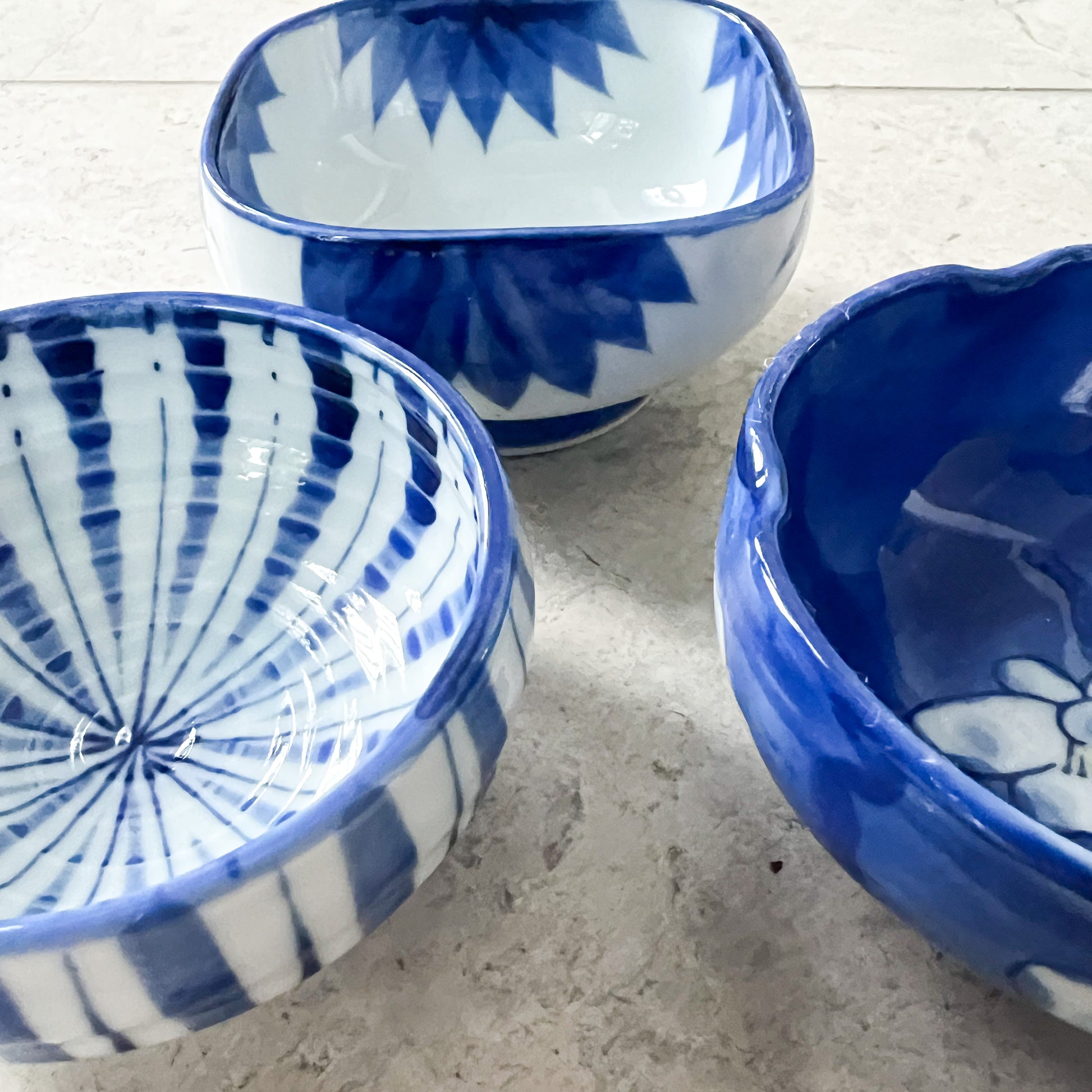 Vintage Hand painted Blue and White Jewelry Bowl