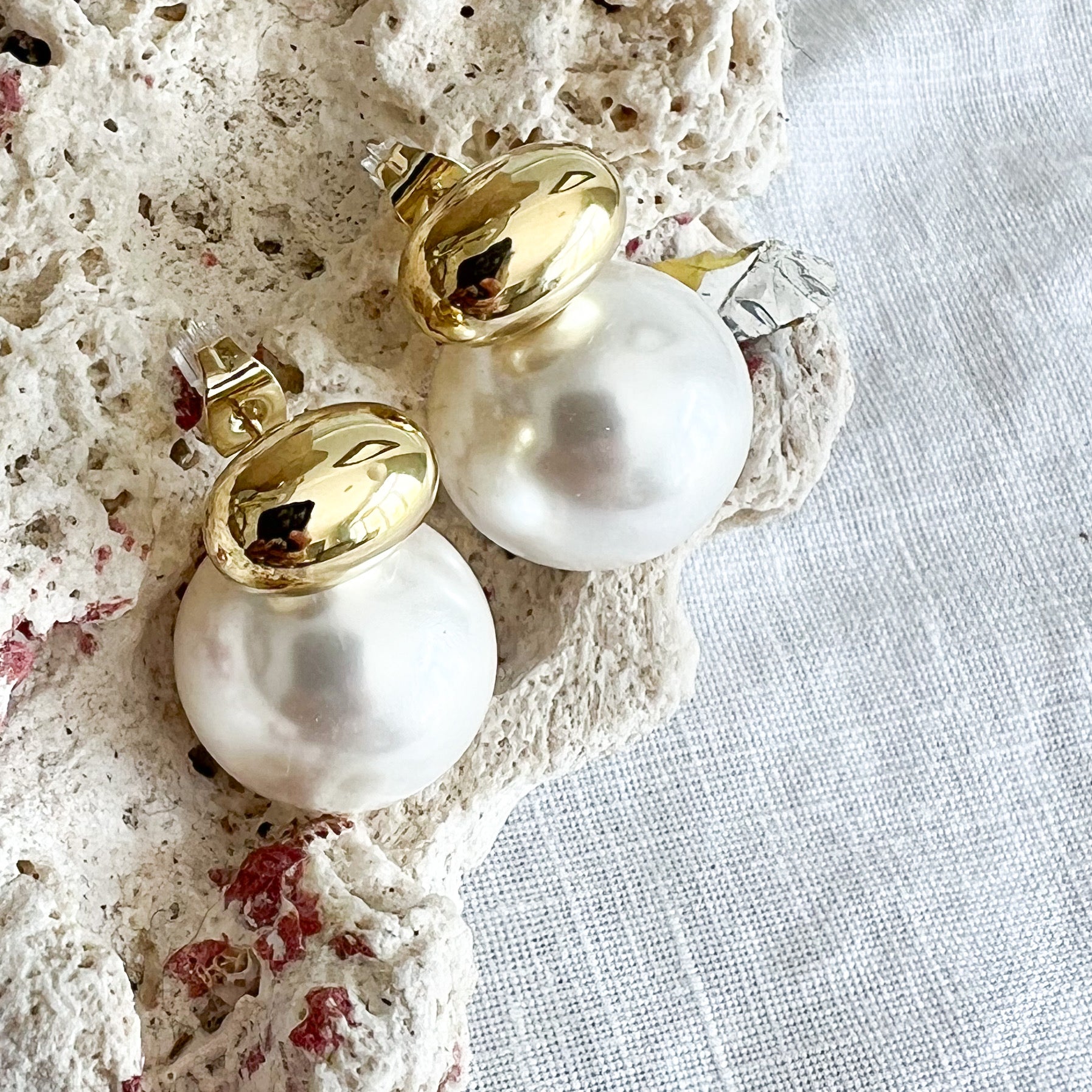 Bubble Faux Pearl Post Earrings