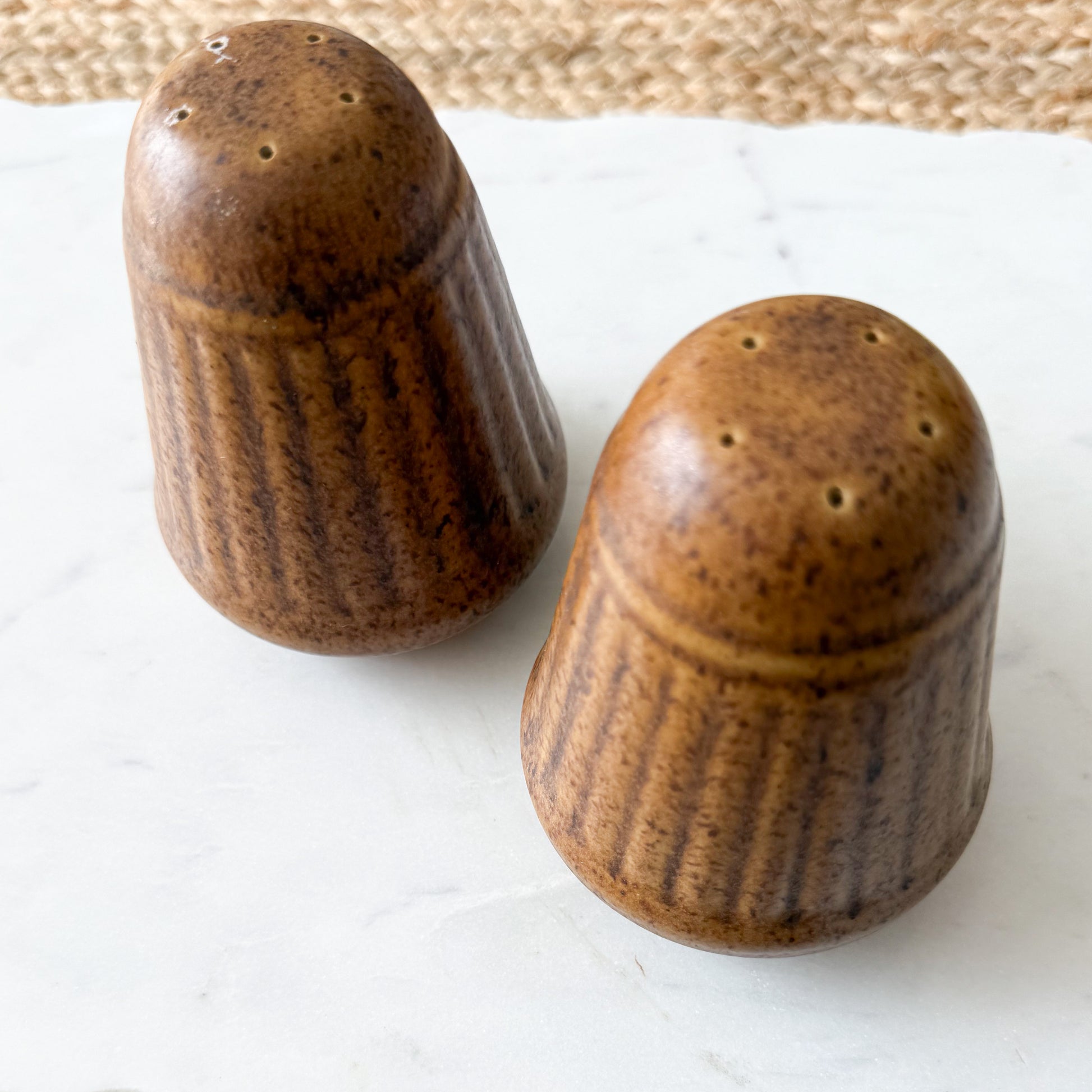 Aiden Vintage MCM Mid Century Modern Ceramic Shaker Set