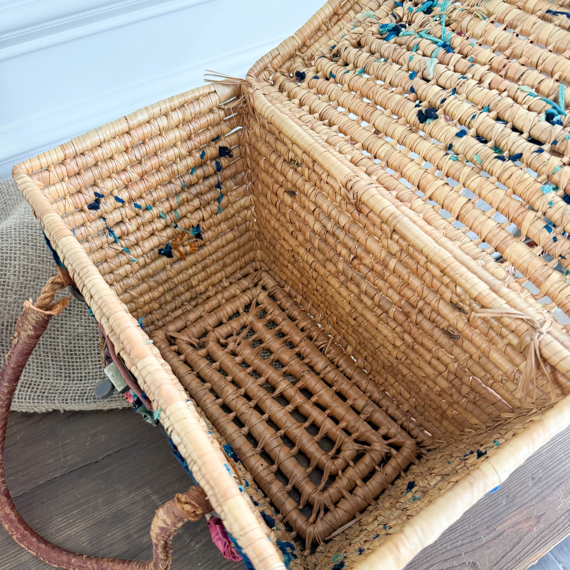 Monterrey Bohemian Vintage 1960’s Handwoven Raffia Palm Picnic Basket