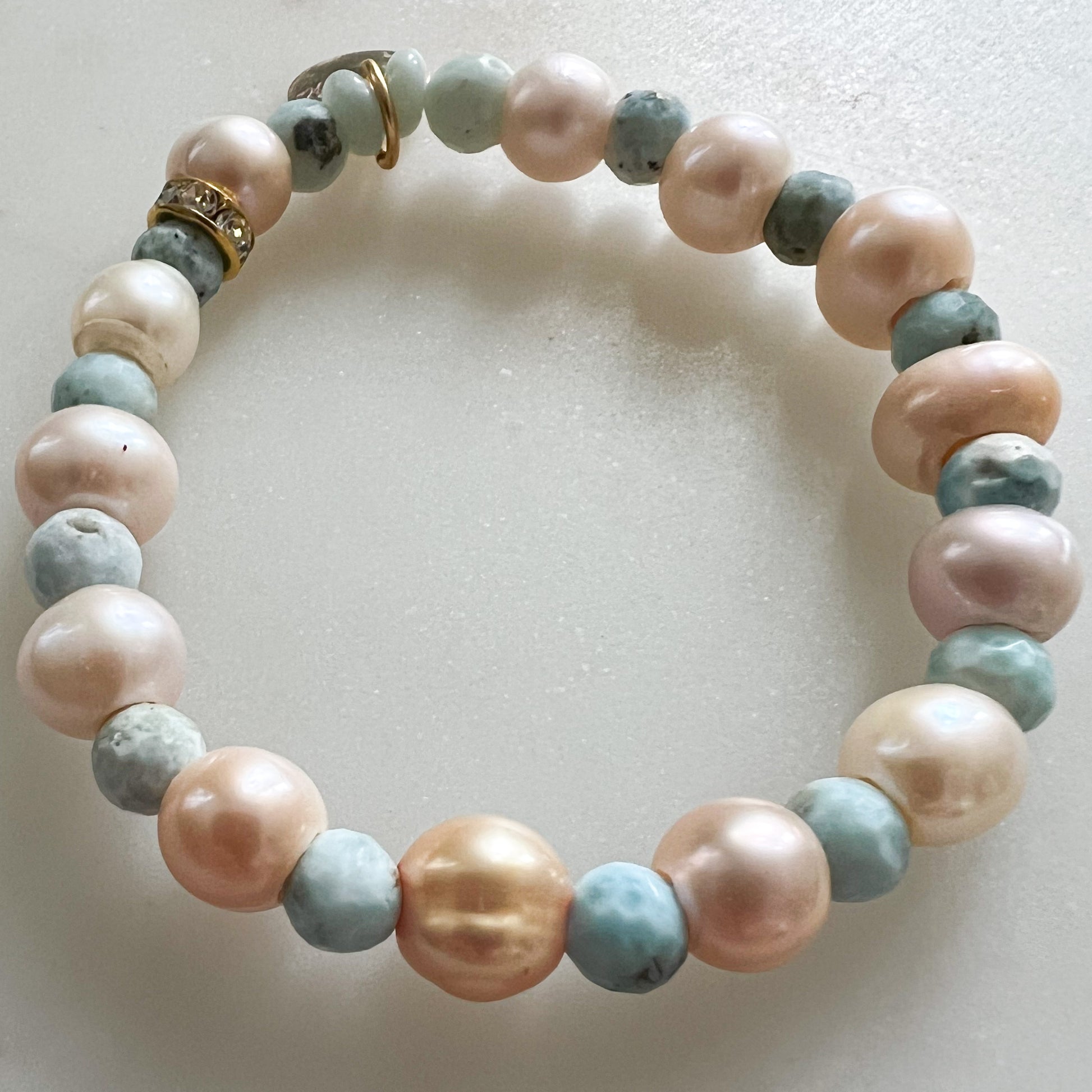 Larimar Blush Freshwater Pearl Bracelet - BelleStyle