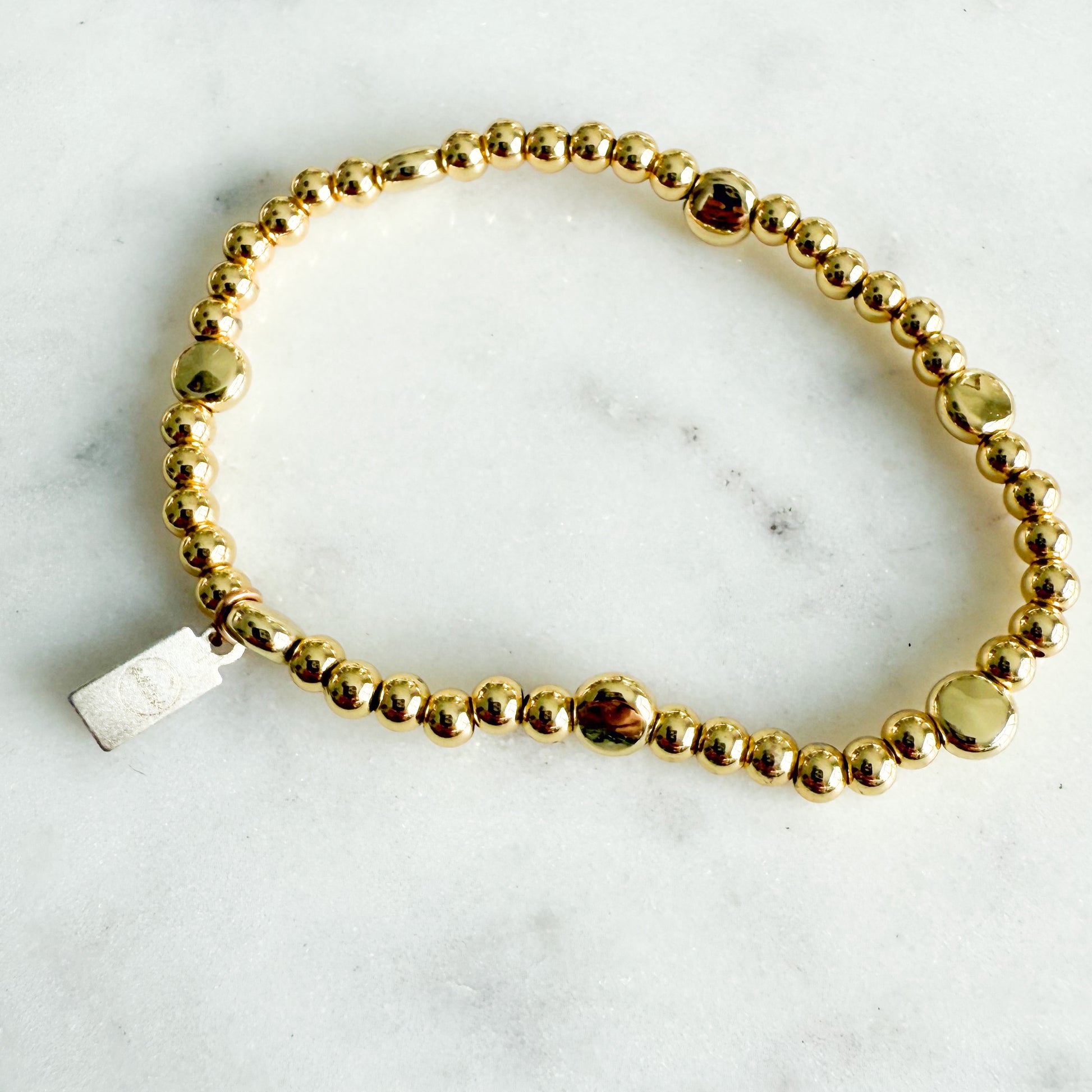 Daisy Girl’s Gold Circle Beaded Stretch Bracelet - BelleStyle