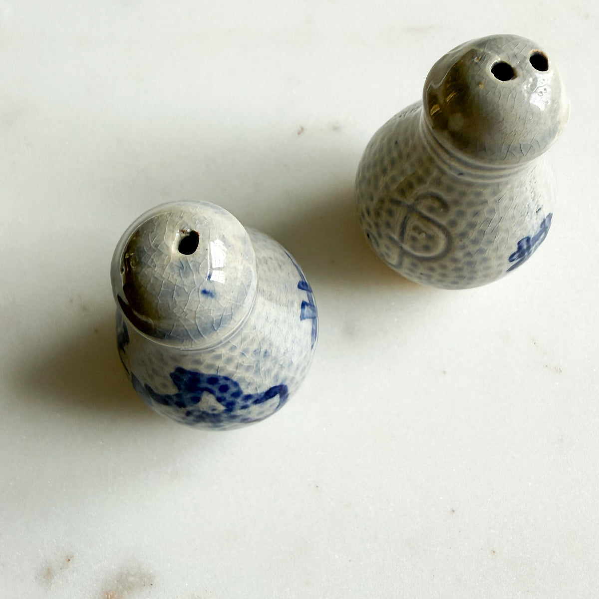 LilyPad MCM German Salt Glazed Stoneware Salt Pepper Shakers - BelleStyle