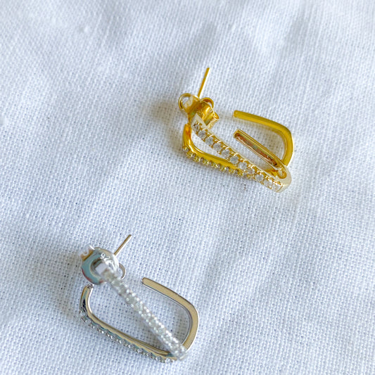 Link Crystal Small Earrings - BelleStyle