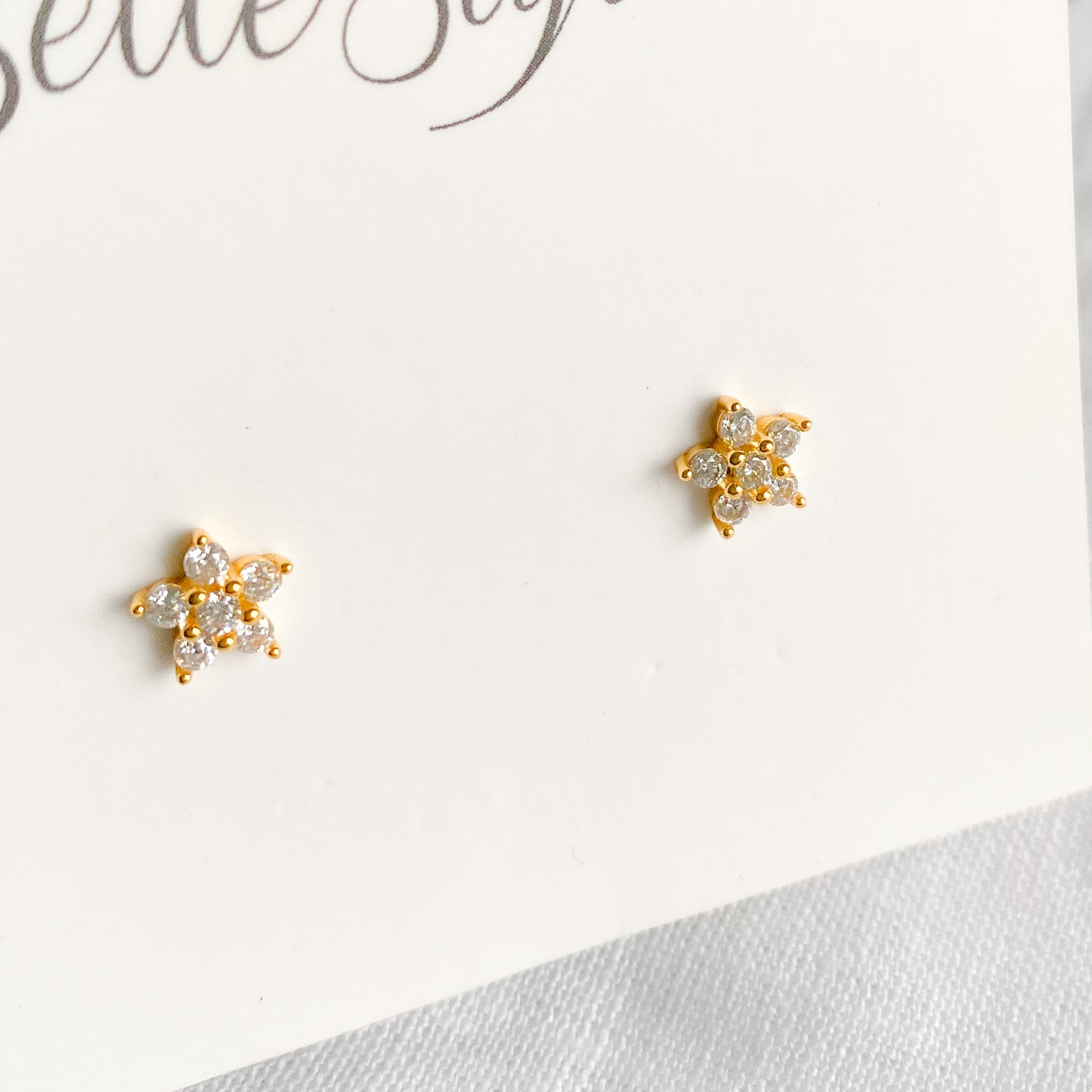 Star Earrings - BelleStyle