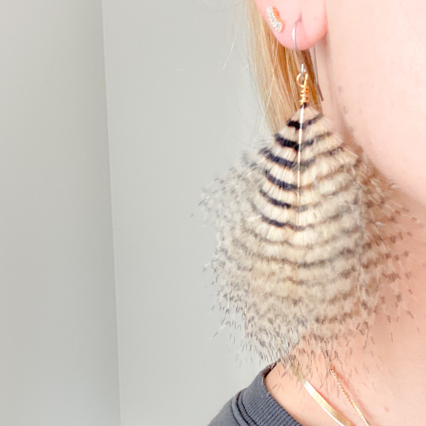 Tiger Feather Earrings - Bellestyle natural maribu