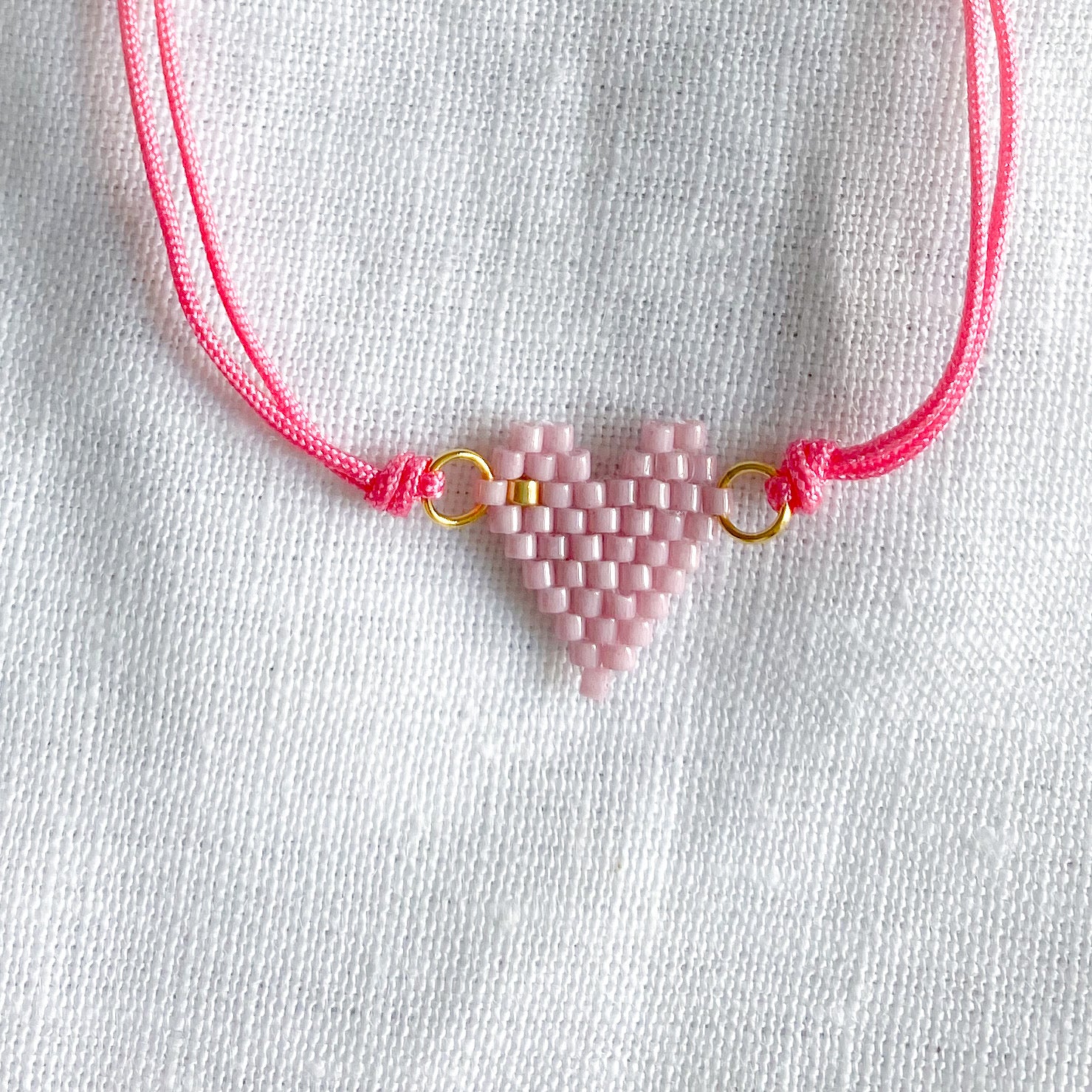 Pink Heart Seed Bead Bracelet - BelleStyle
