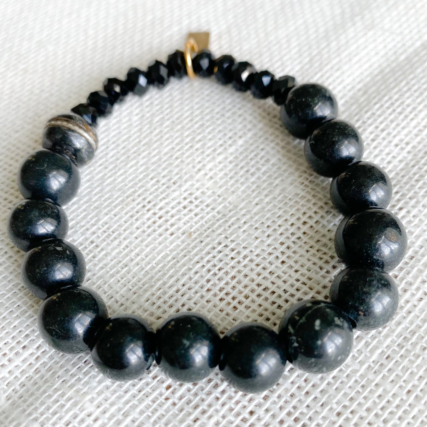 Black Jade Prayer Bead Bracelet - Bellestyle