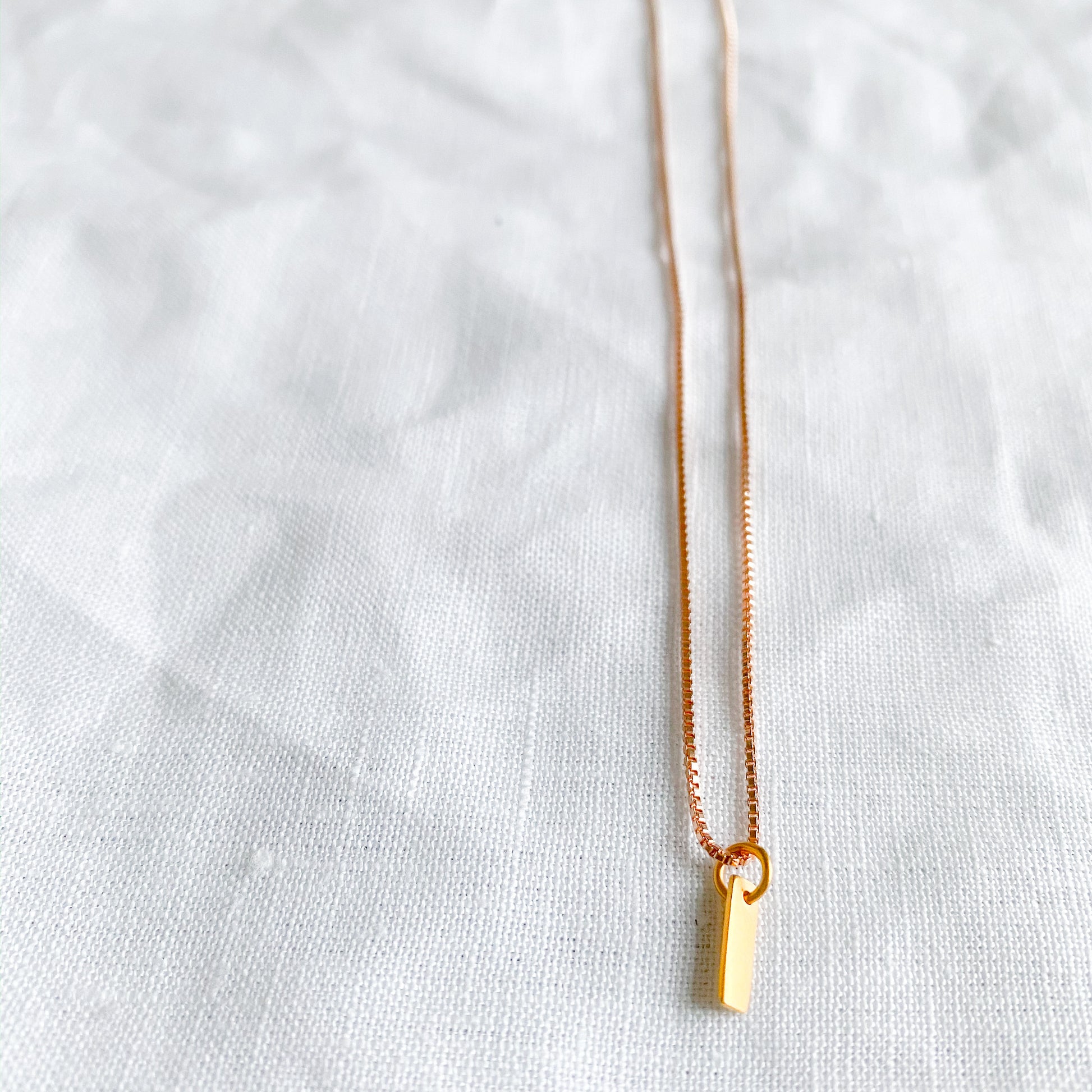 Rectangle Necklace - BelleStyle